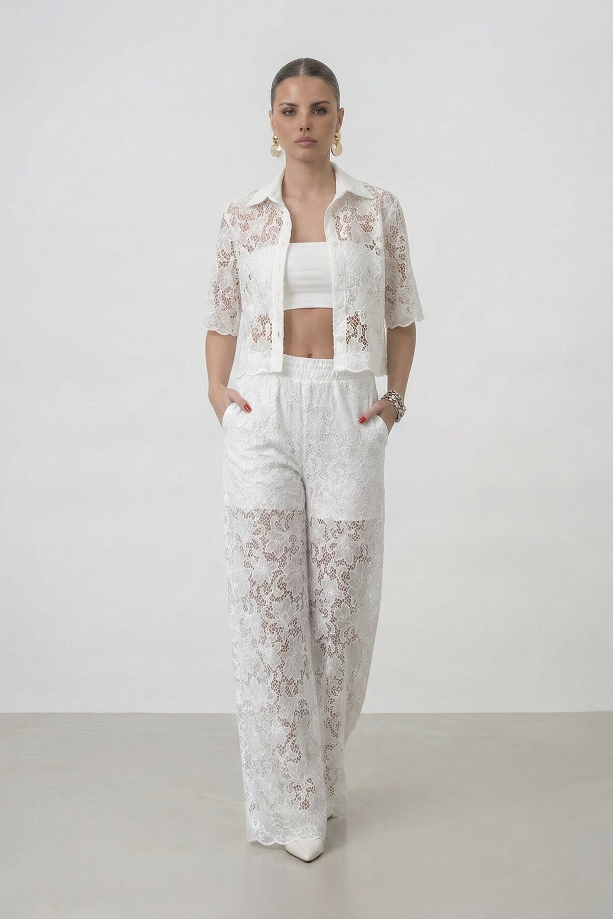 Dantelli Fisto Gömlek , Geniş Paça Pantolon Ve Bustiyer 3Lü Takım