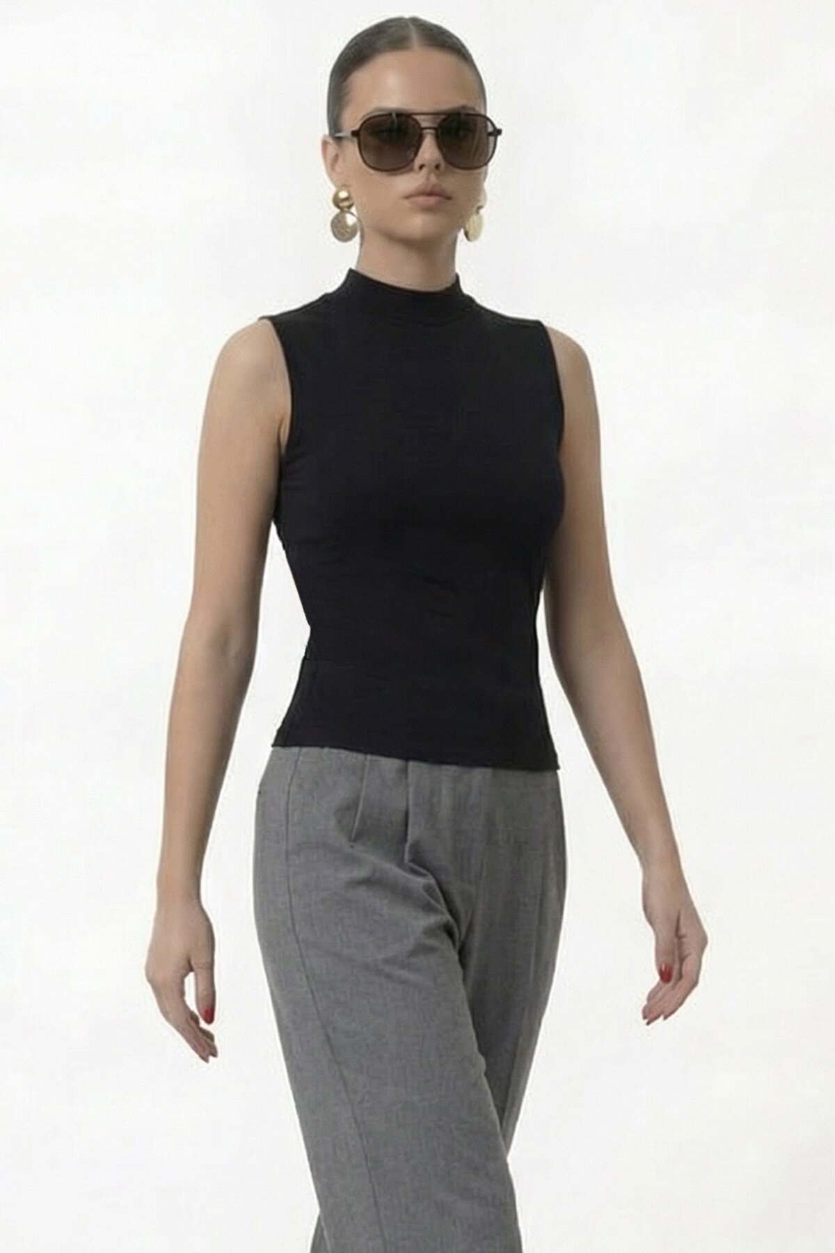 Dik Yaka Kolsuz Basic Bluz