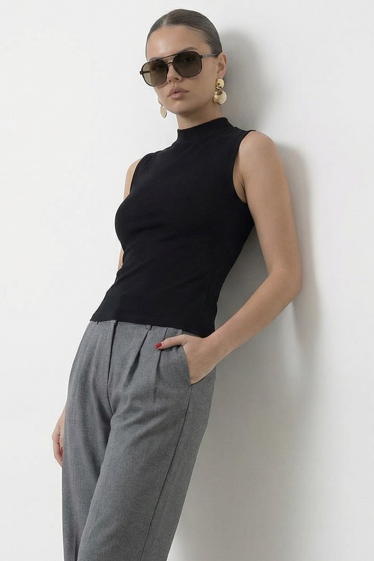 Dik Yaka Kolsuz Basic Bluz