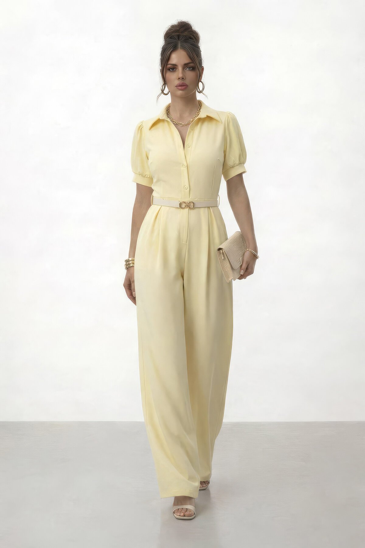 Düğmeli Kısa Kol Kemerli Geniş Paça Tulum