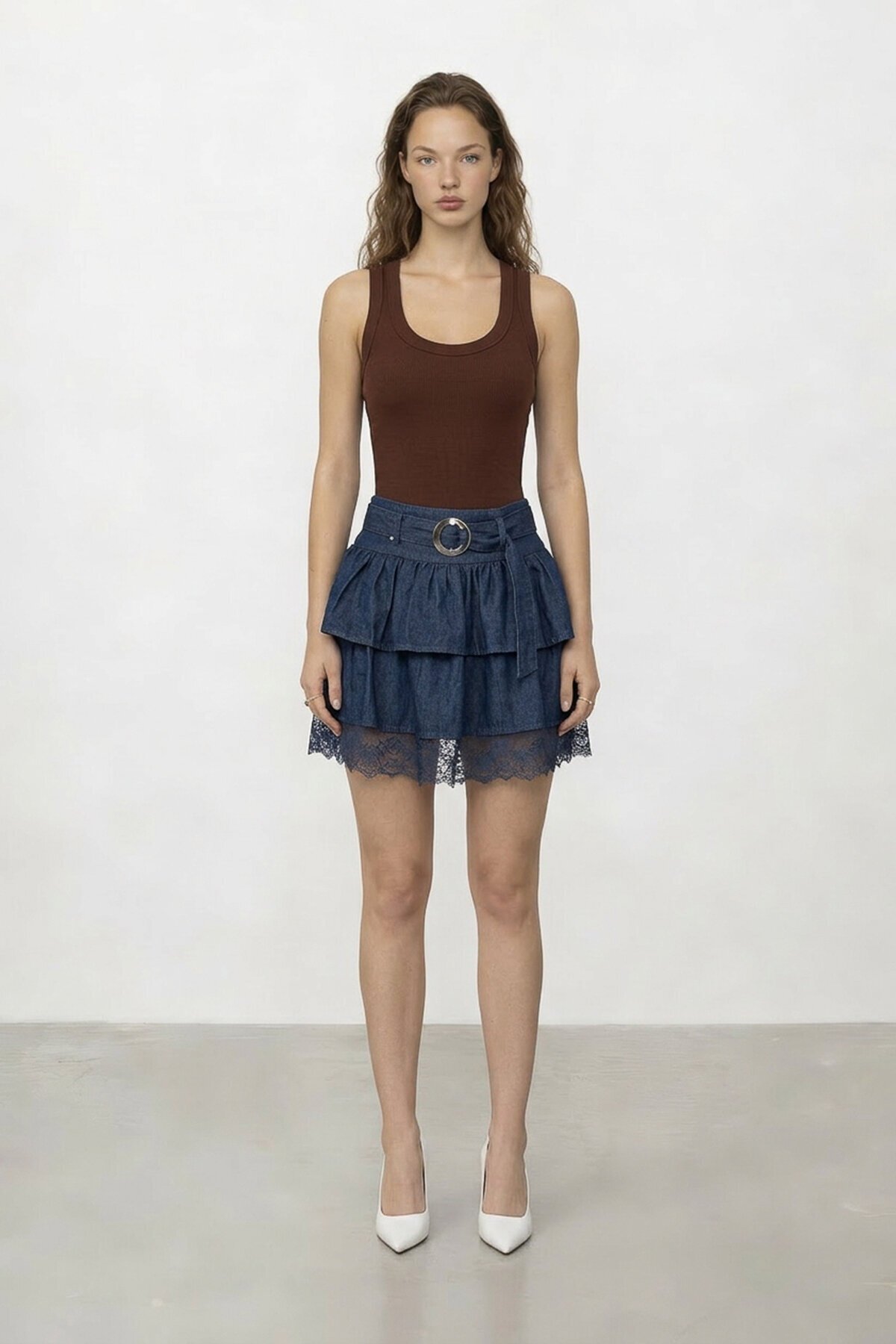 Fırfır Detaylı Kemerli Katkat Mini Etek