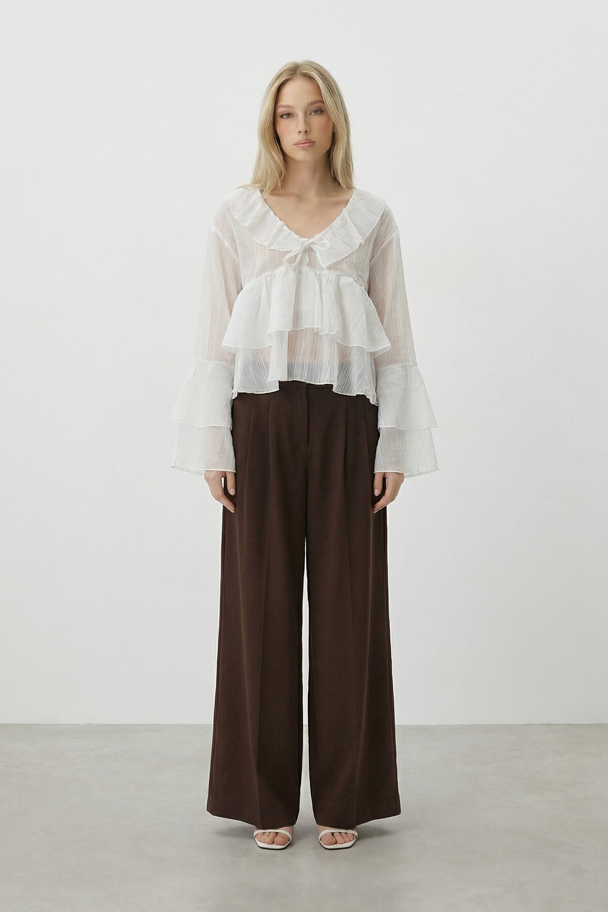 Fırfırlı Volan Kol Şifon Bluz