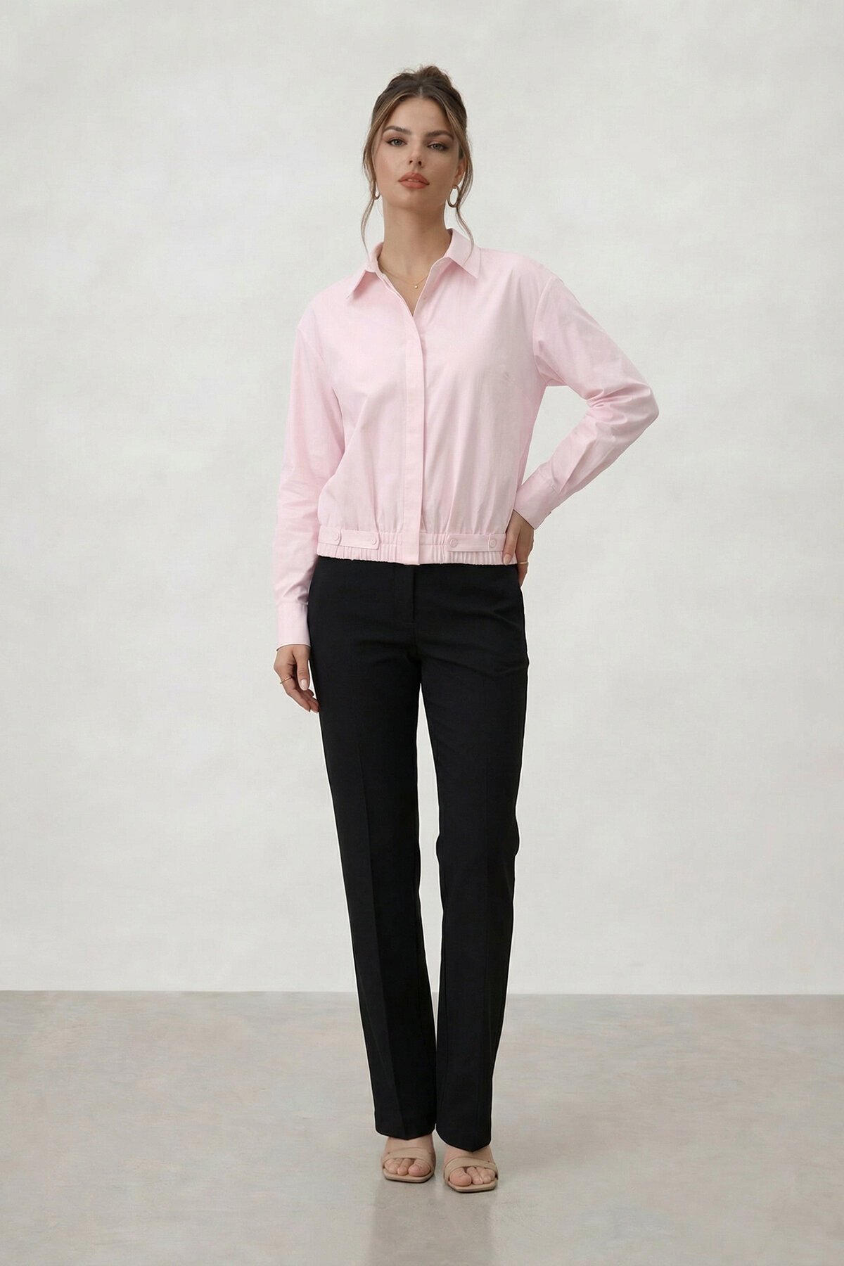 Gizli Patlı Lastik Bel Detaylı Gömlek