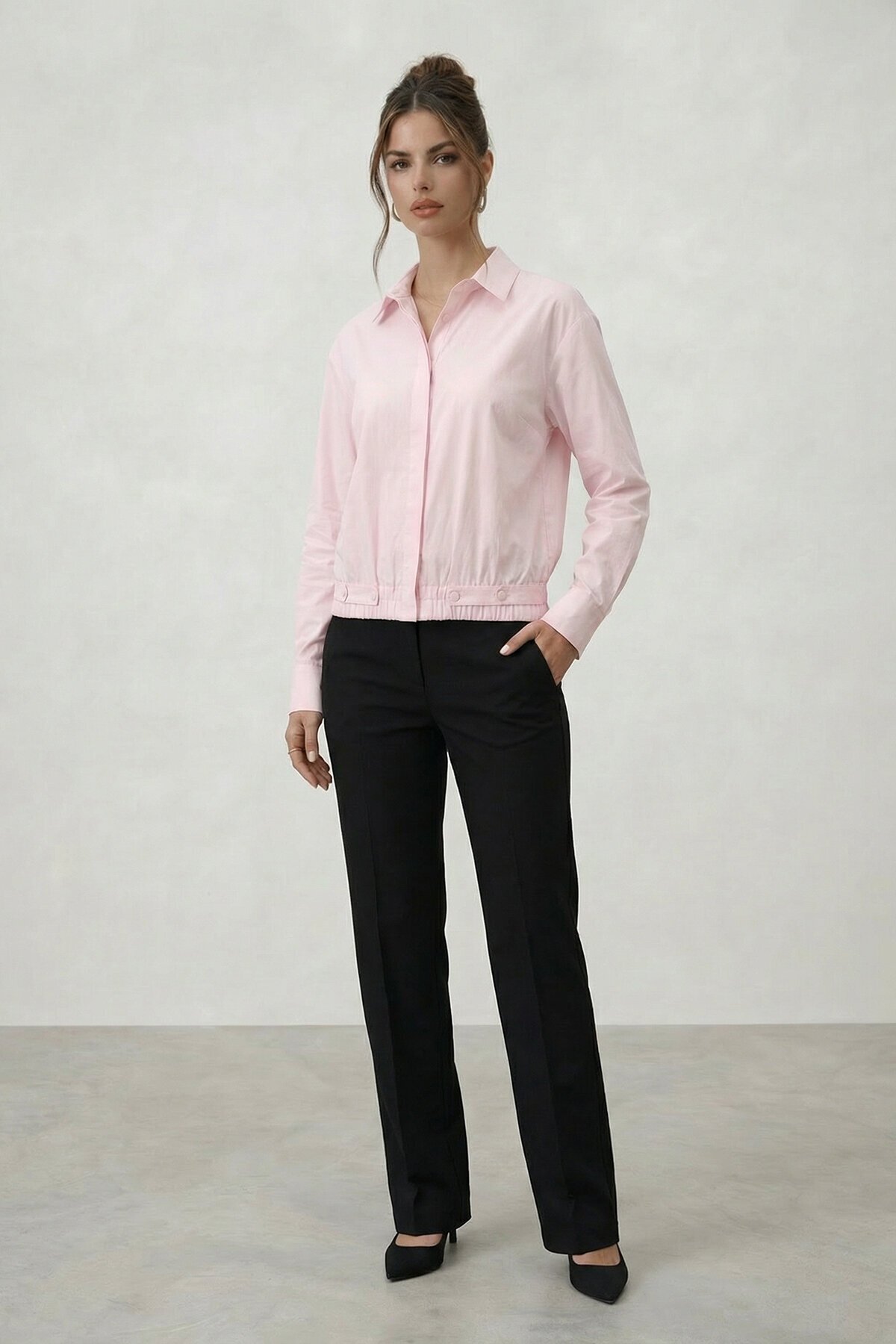 Gizli Patlı Lastik Bel Detaylı Gömlek