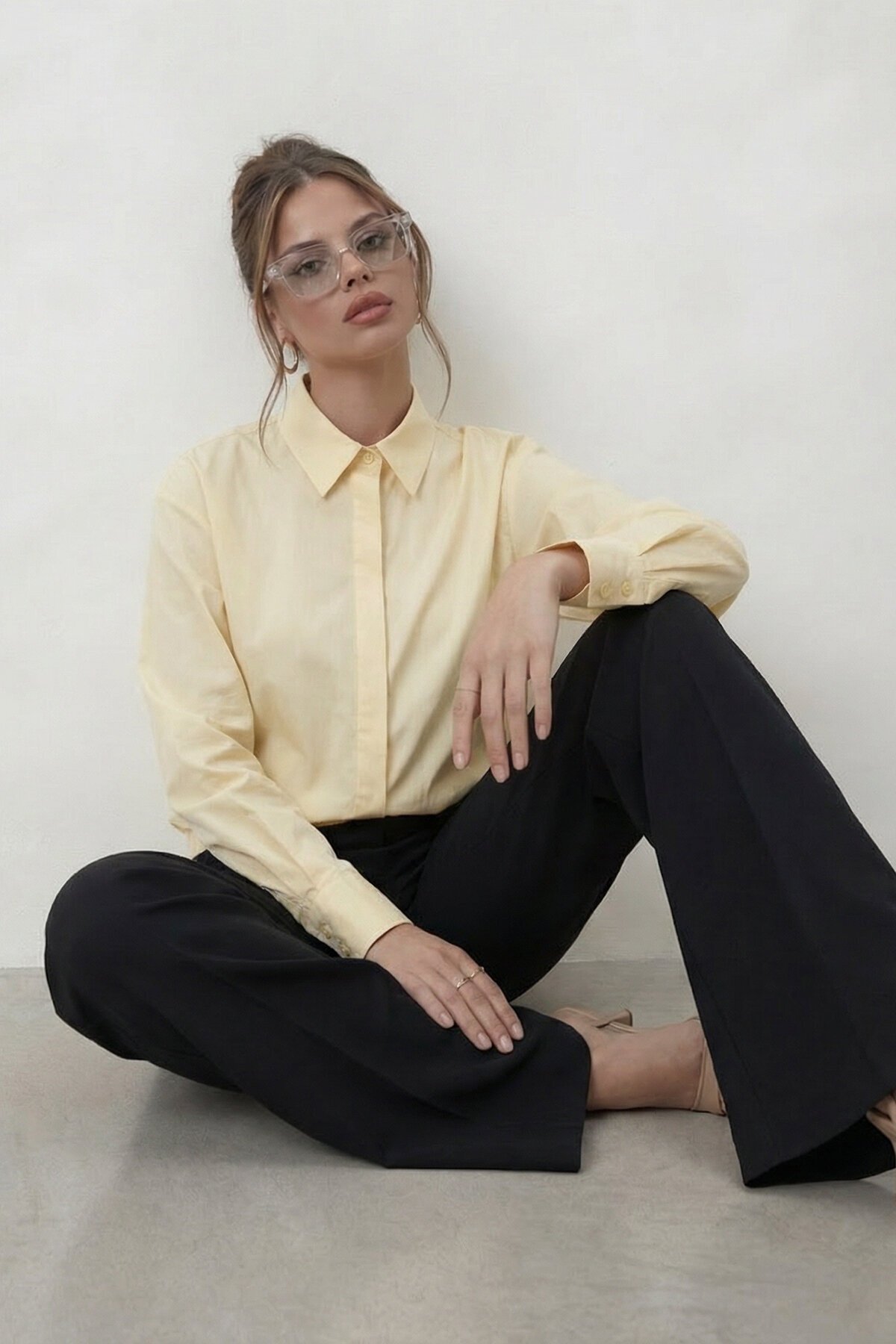 Gizli Patlı Lastik Bel Detaylı Gömlek