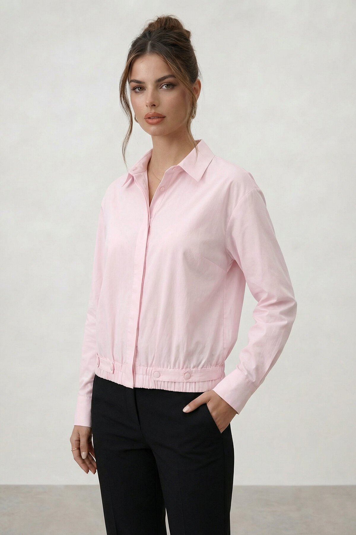 Gizli Patlı Lastik Bel Detaylı Gömlek