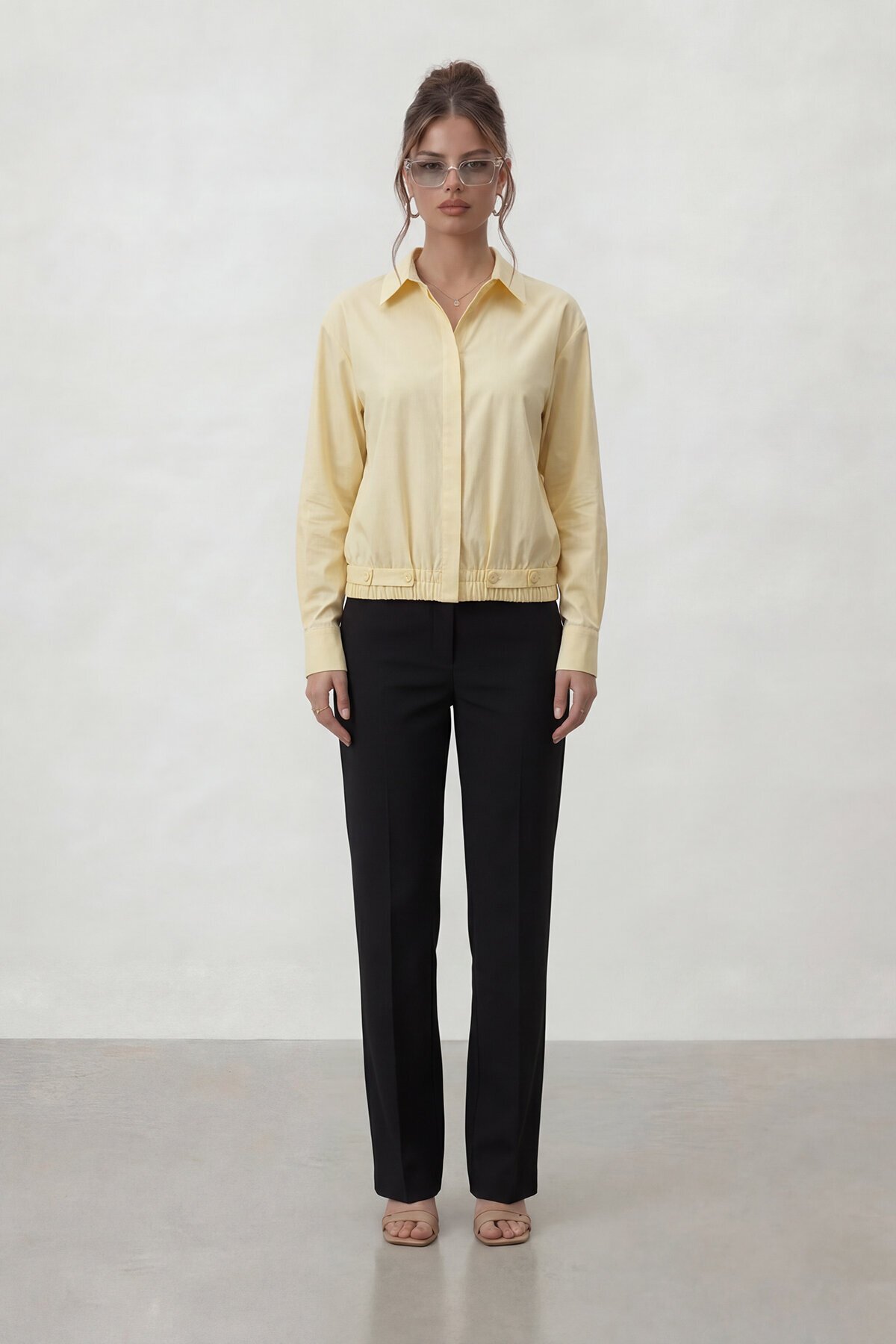 Gizli Patlı Lastik Bel Detaylı Gömlek