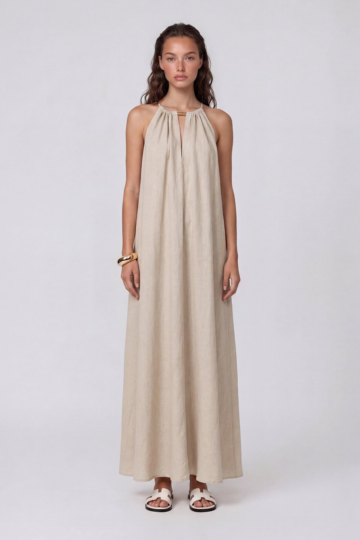 Halter Yaka Metal Detaylı Maxi Elbise