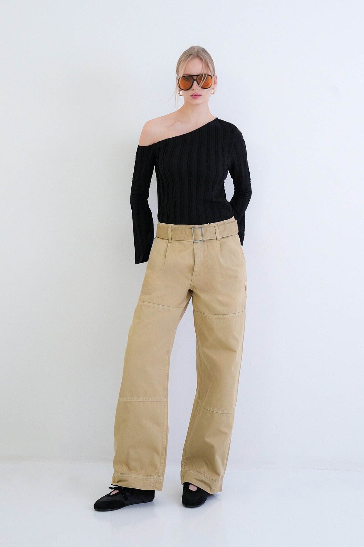 Kemer Detaylı Jean Pantolon