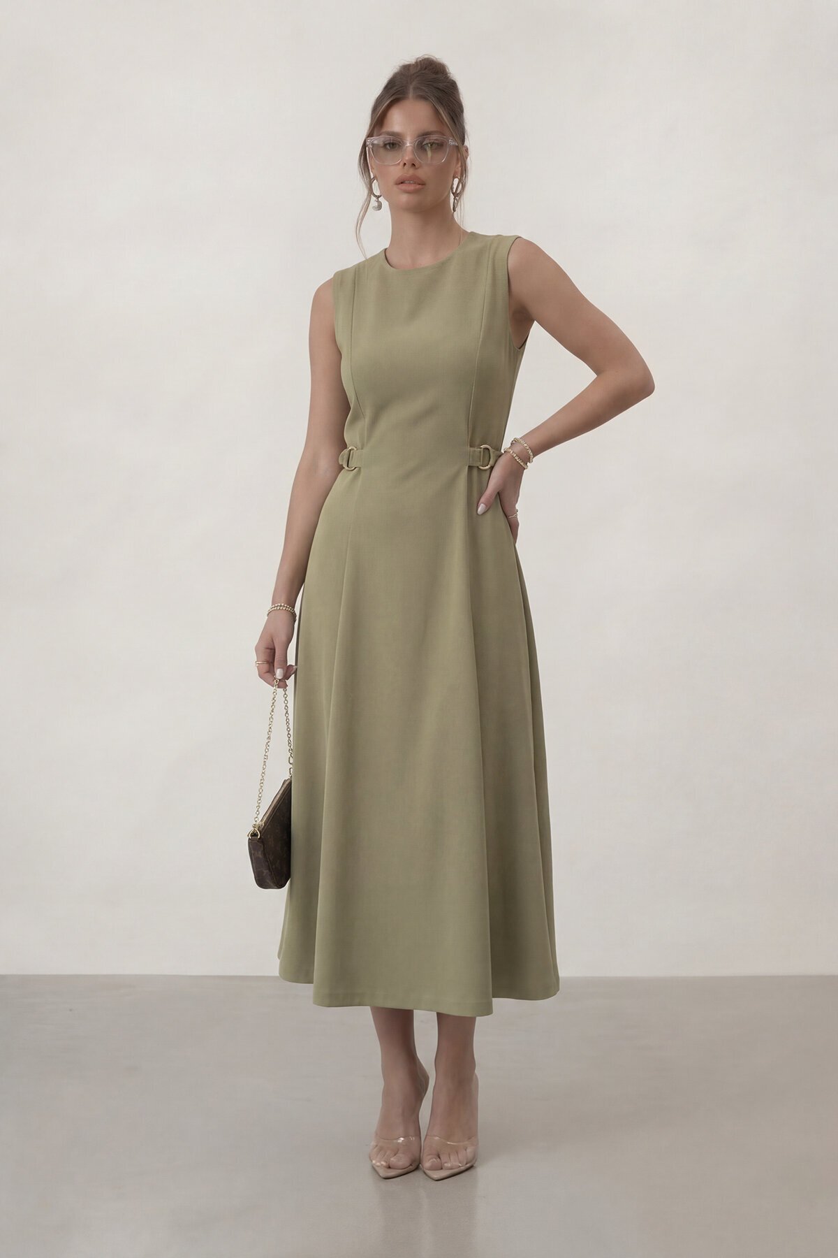 Kemer Detaylı Kolsuz Midi Elbise