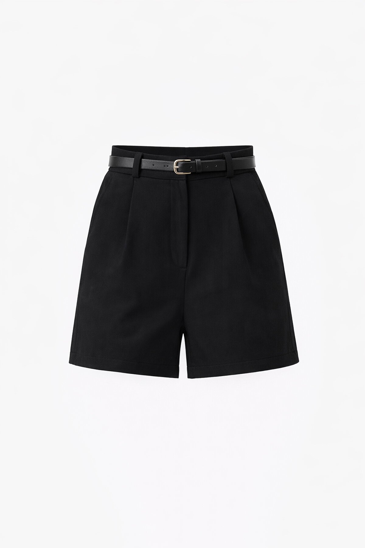 Kemer Detaylı Mini Şort