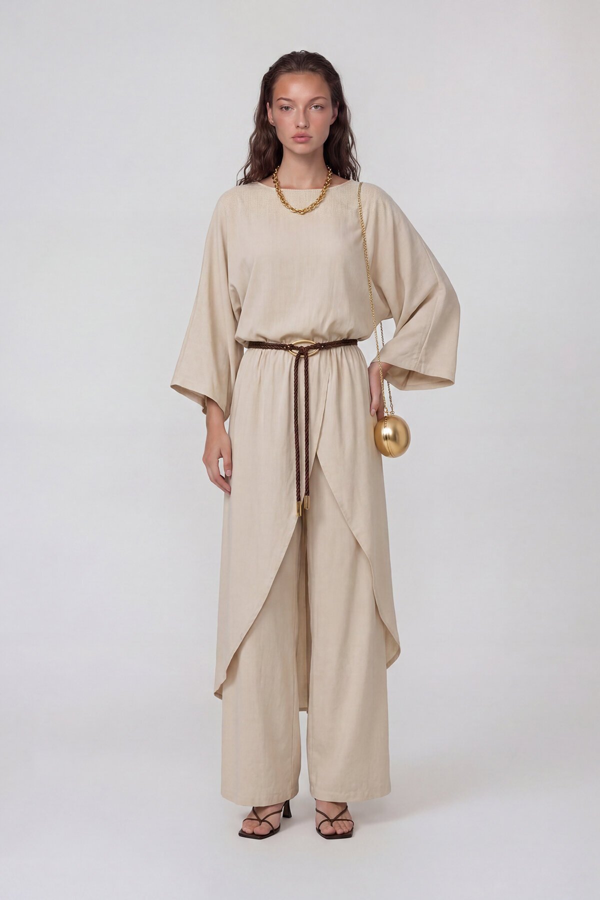 Kemer Detaylı Uzun Kollu Bluz Ve Pantolon Takım