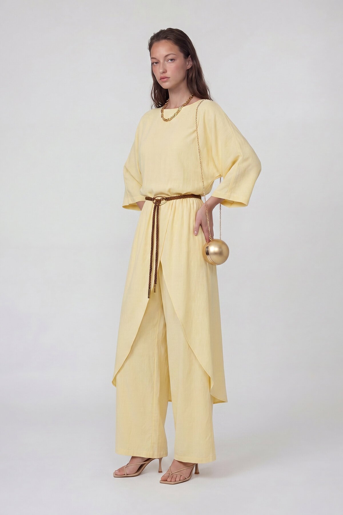 Kemer Detaylı Uzun Kollu Bluz Ve Pantolon Takım