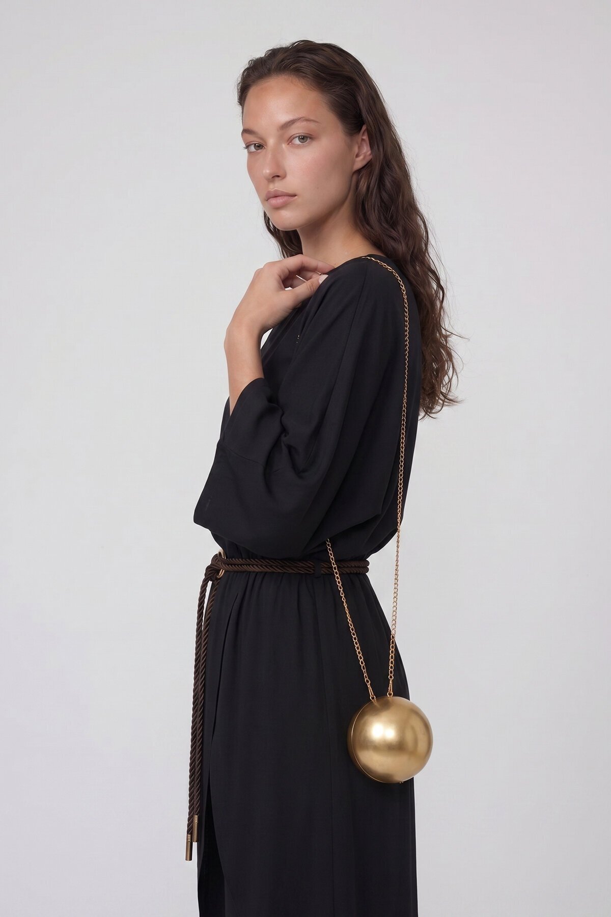 Kemer Detaylı Uzun Kollu Bluz Ve Pantolon Takım