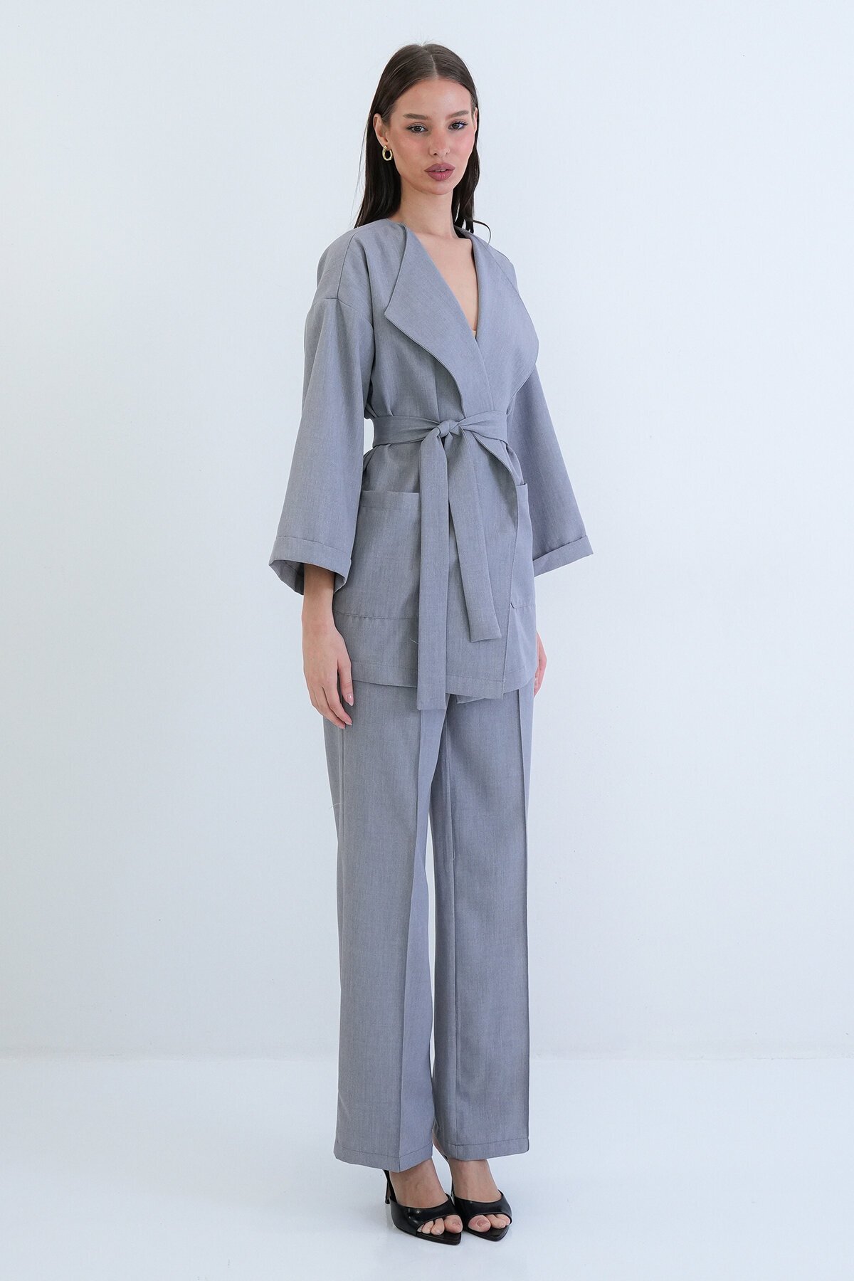 Kemerli Blazer Ceket Ve Yüksek Bel Pantolon Takım