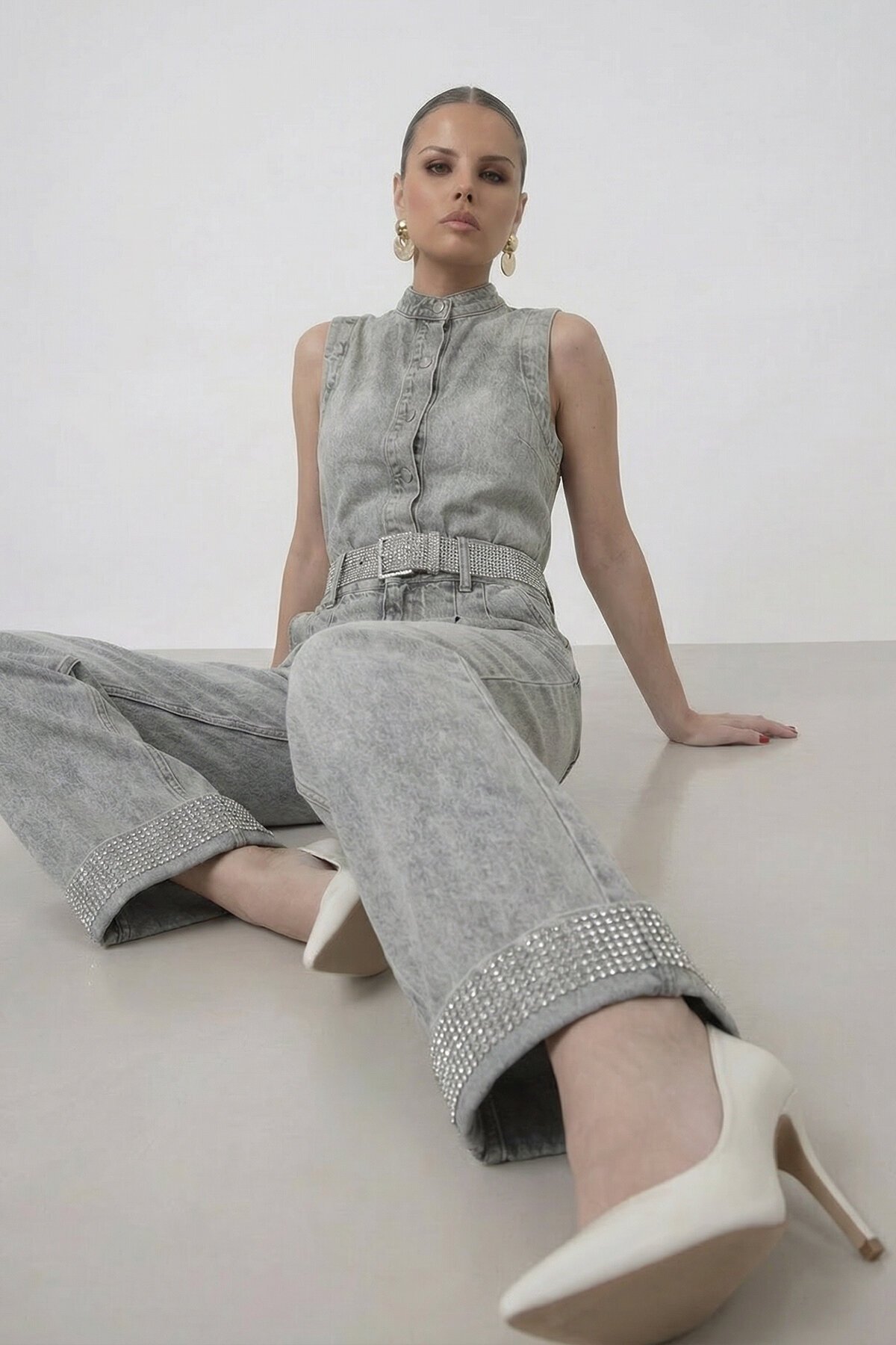 Kemerli Kolsuz Denim  Yelek Ve Jogger Denim Pantolon Takım