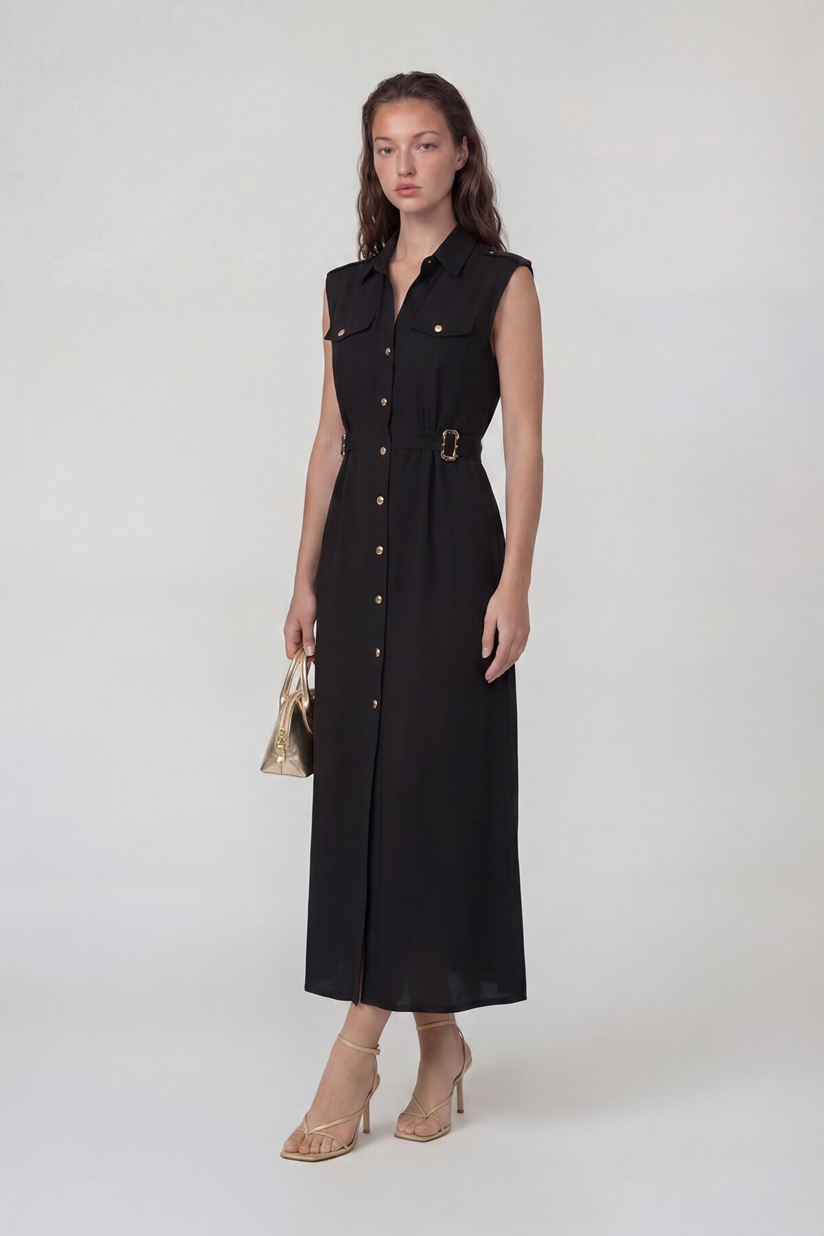 Kolsuz Gömlek Yaka Düğme Ve Kemer Detaylı Midi Elbise