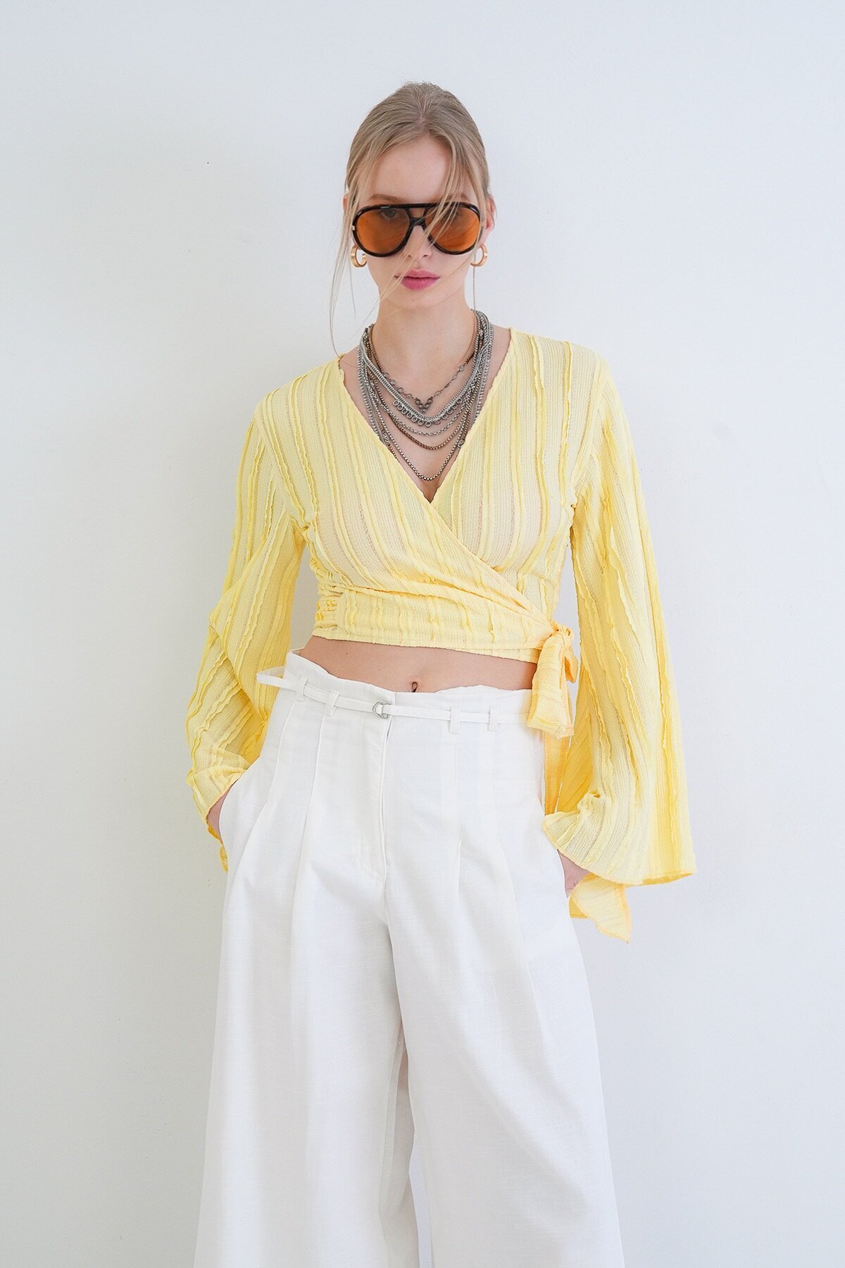 Kruvaze Yaka İspanyol Kol Crop Bluz