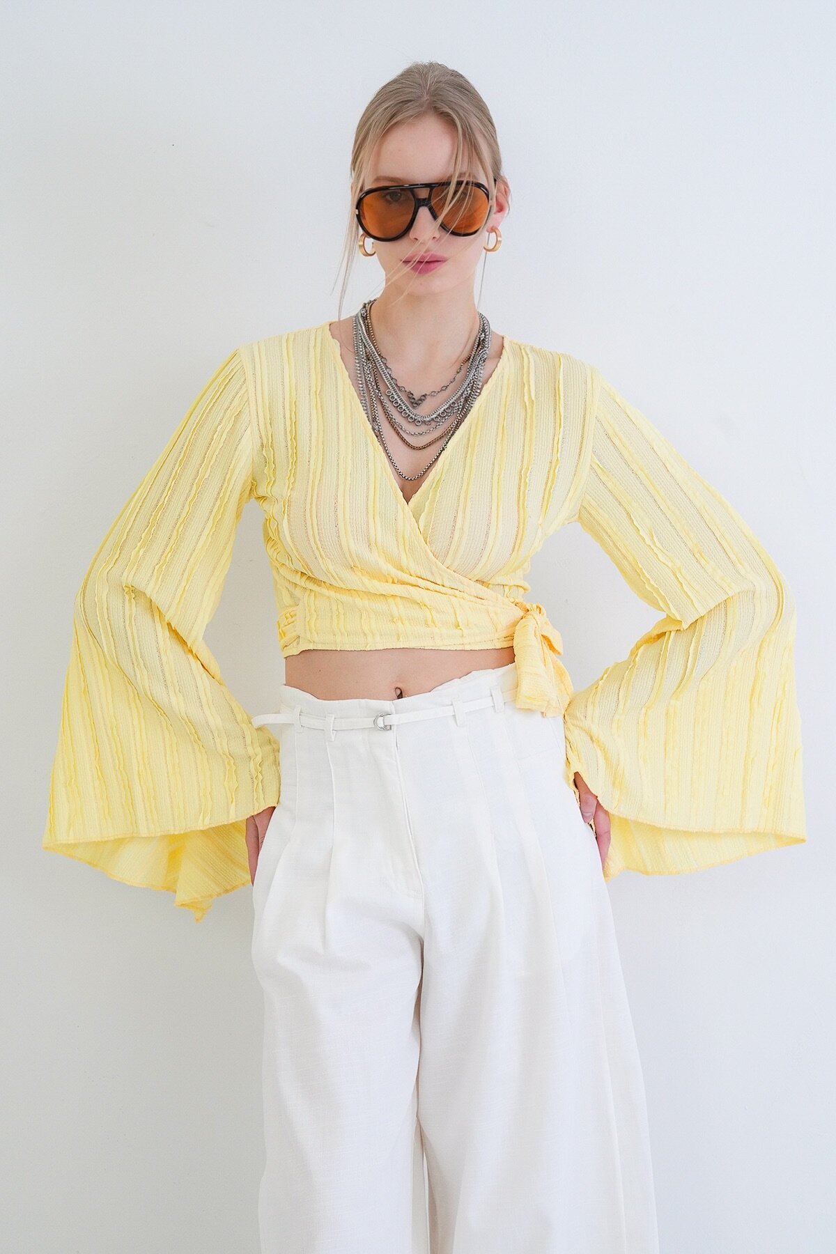 Kruvaze Yaka İspanyol Kol Crop Bluz