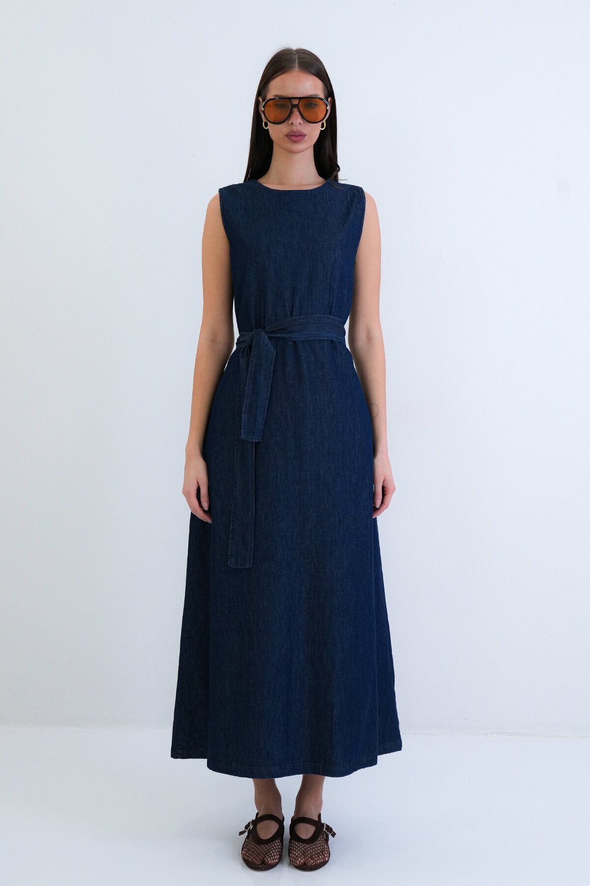 Kuşaklı Elbise Ve Düğmeli Ceket Takım