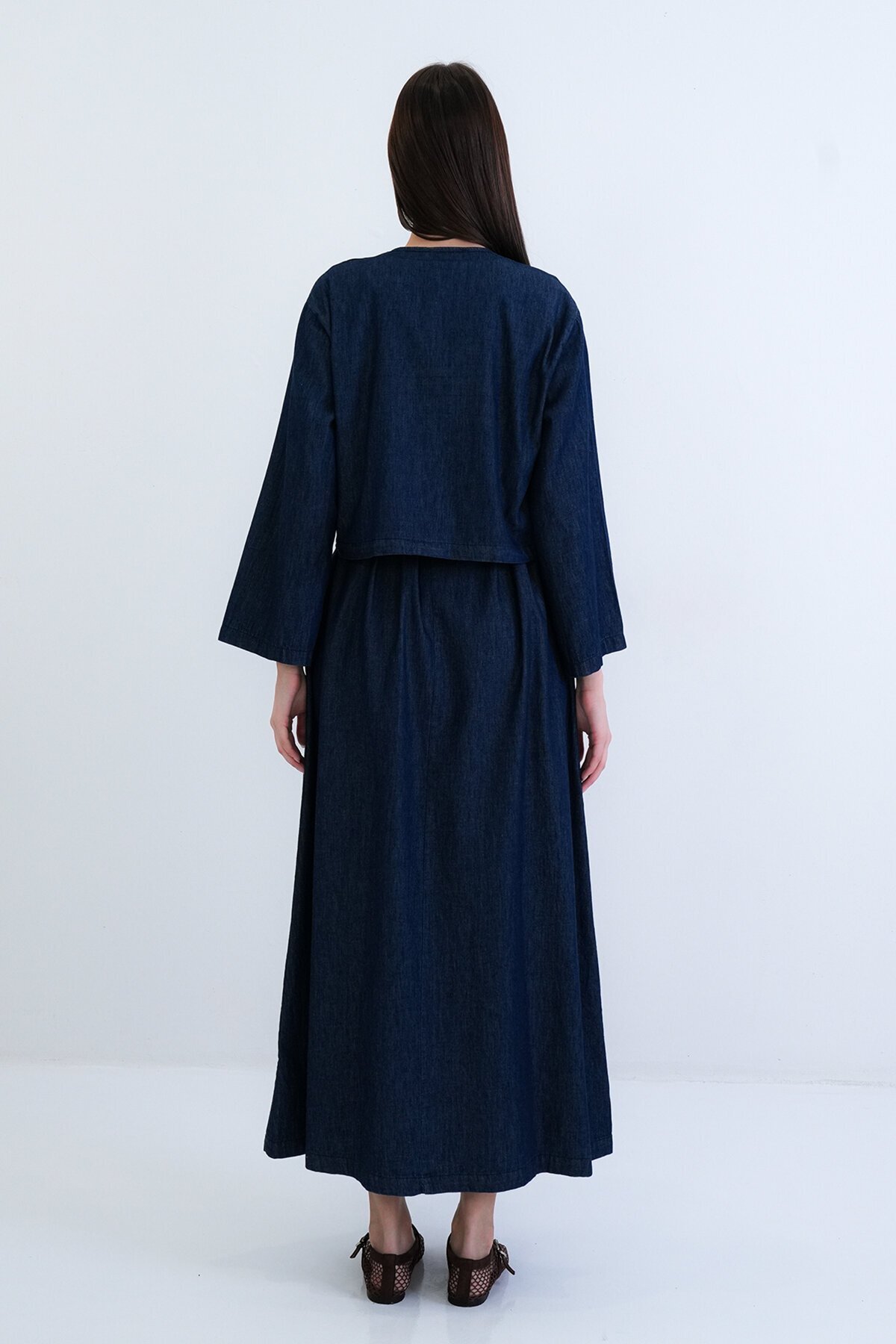 Kuşaklı Elbise Ve Düğmeli Ceket Takım