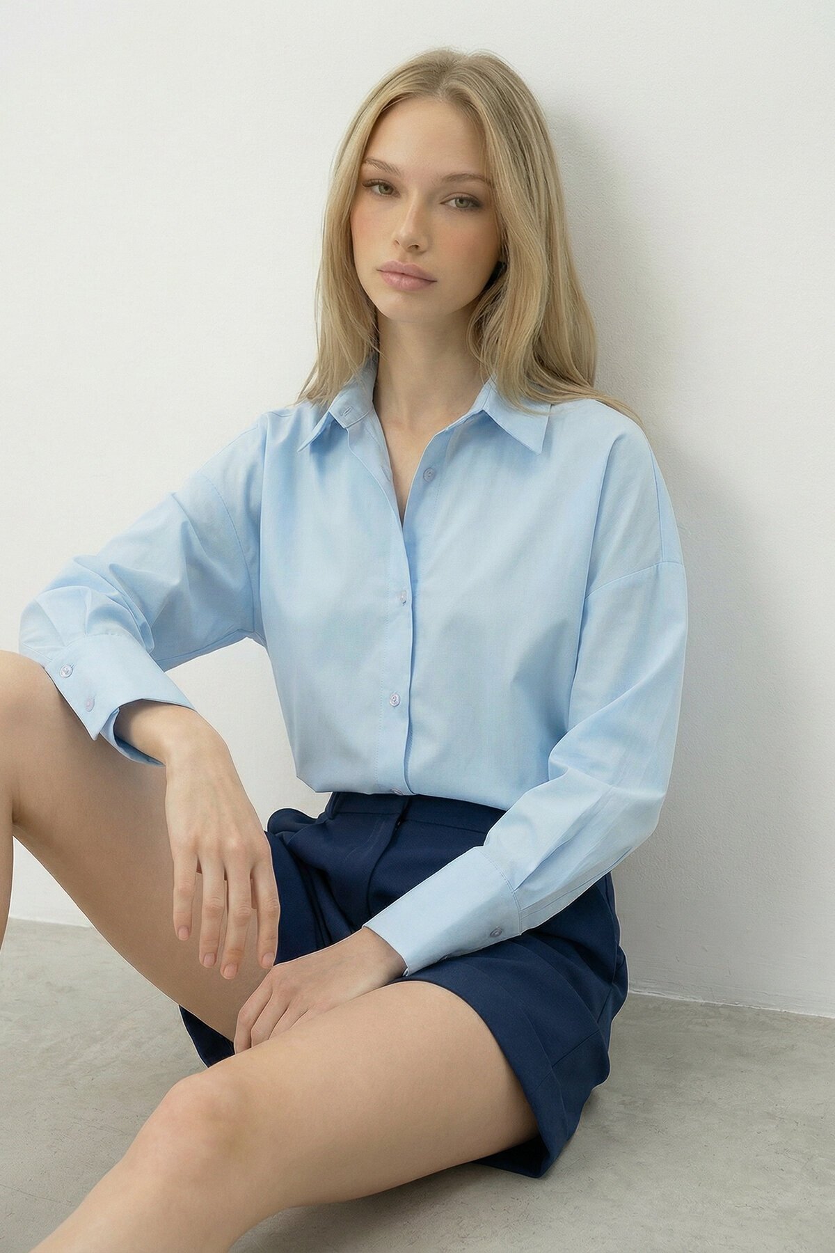 Lacivert Çift Cepli Duble Paça Gizli Fermuarlı Keten Şort