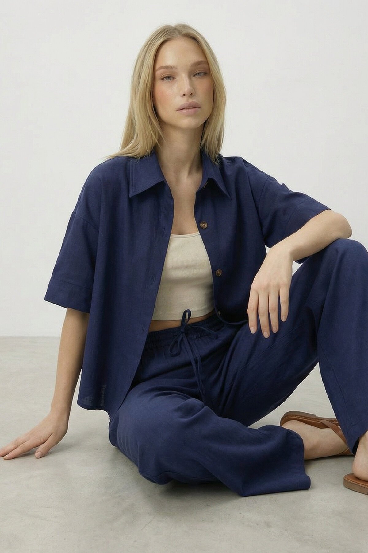 Lacivert Keten Gömlek Ve Palazzo Pantolon Takım