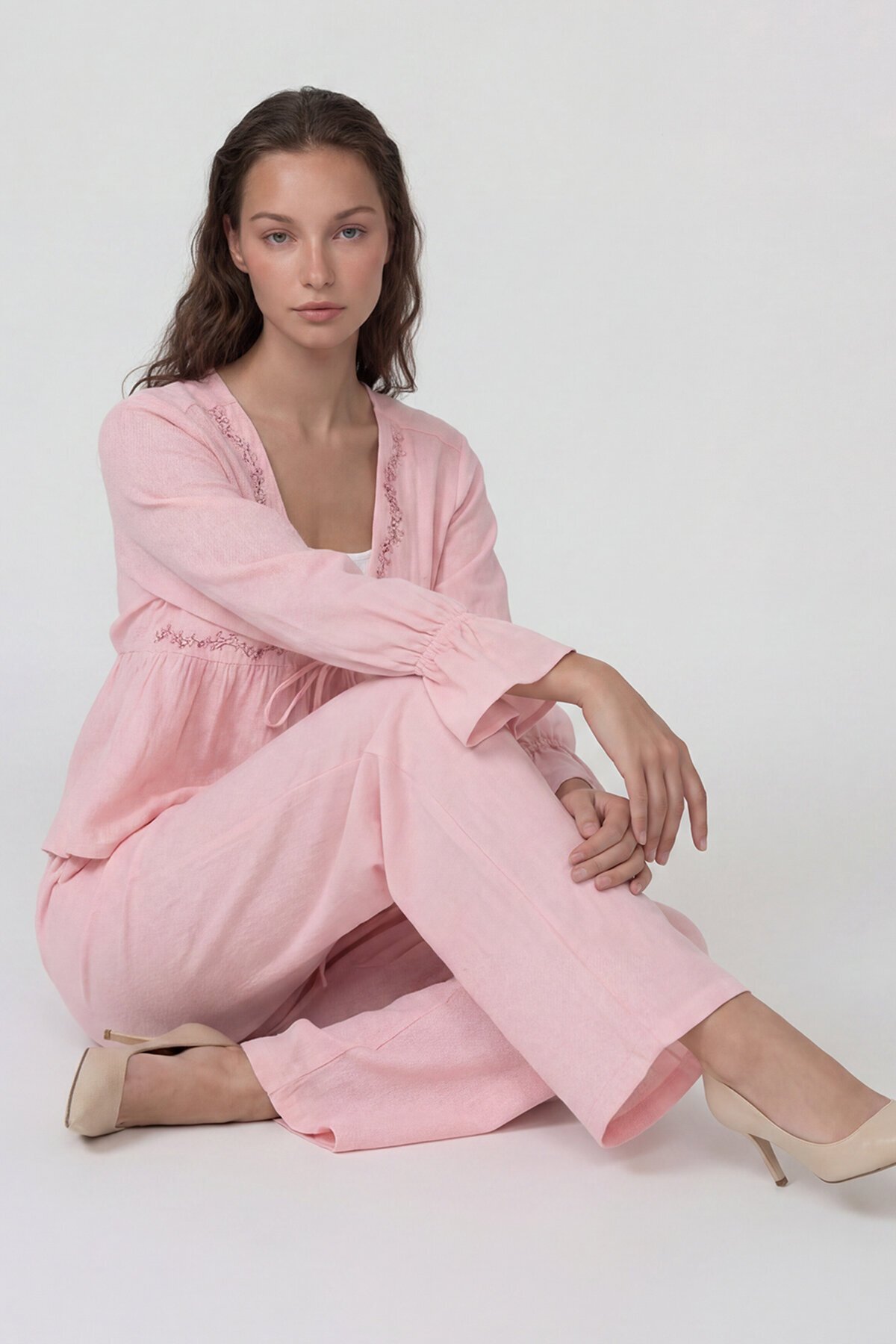 Nakış Detaylı Uzun Kollu Bluz Ve Pantolon Takım