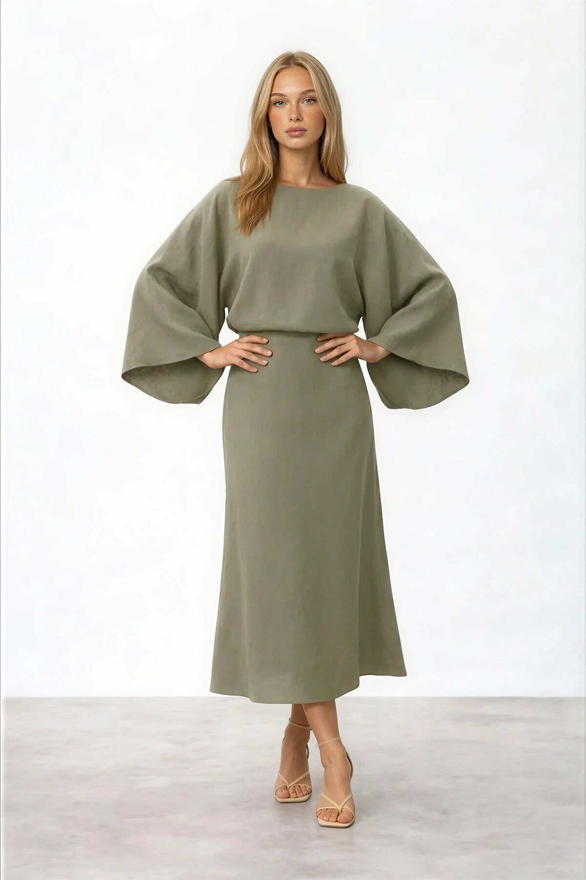 Salaş Kesim Yarasa Kol Uzun Elbise