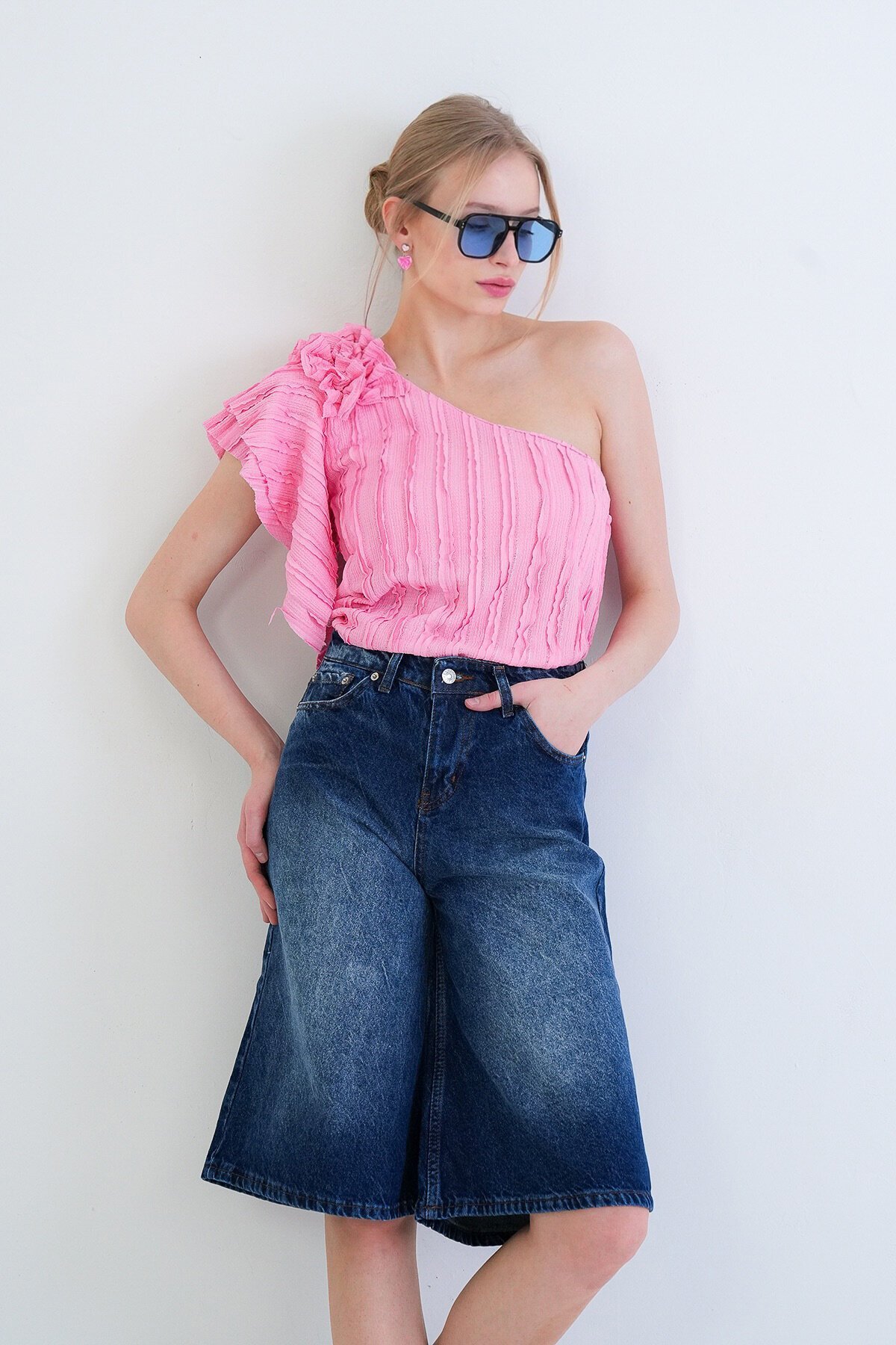 Tek Omuz Detaylı Fırfır Kumaş Bluz Bluz