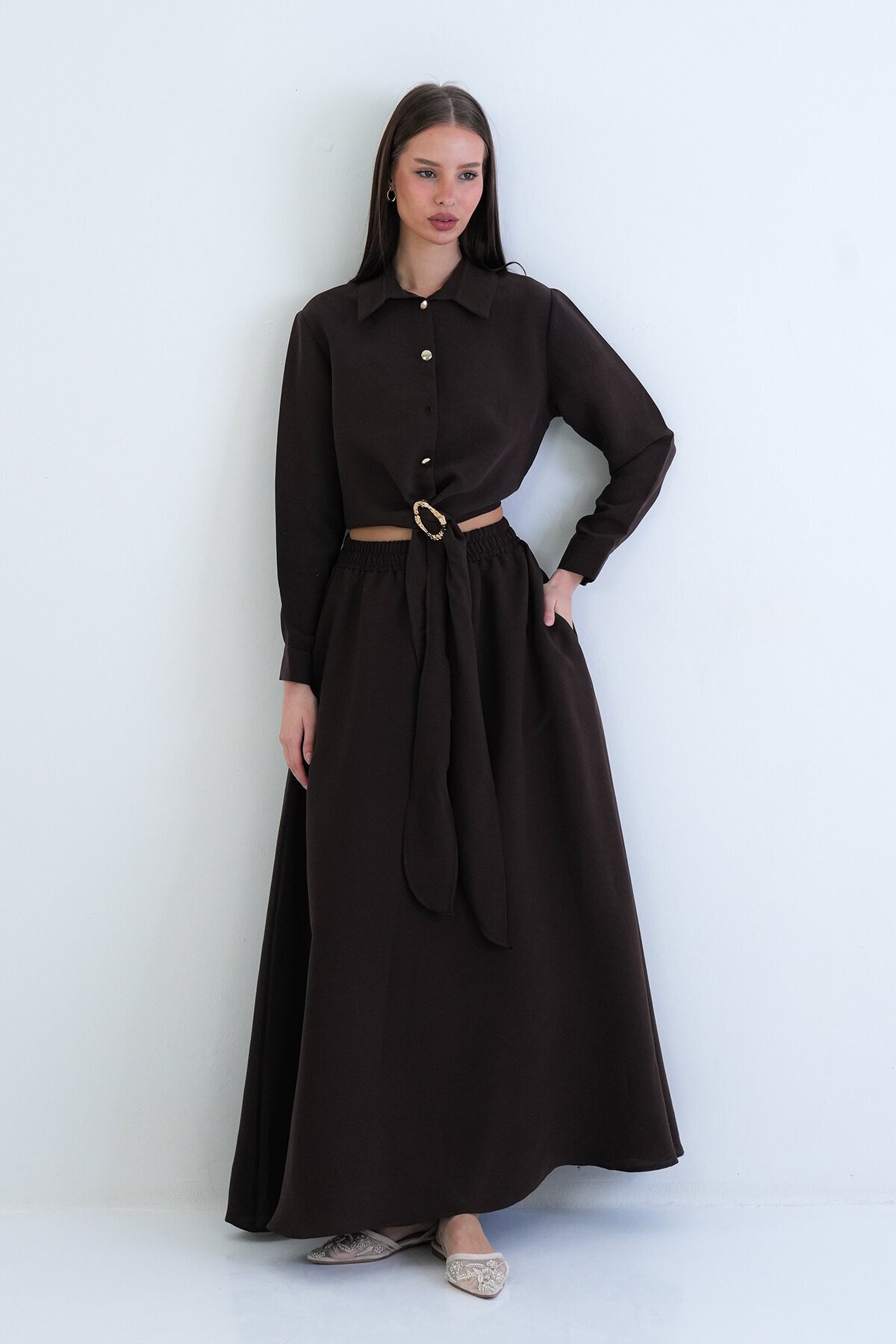 Toka Detaylı Gömlek Ve Beli Lastikli Etek Takım