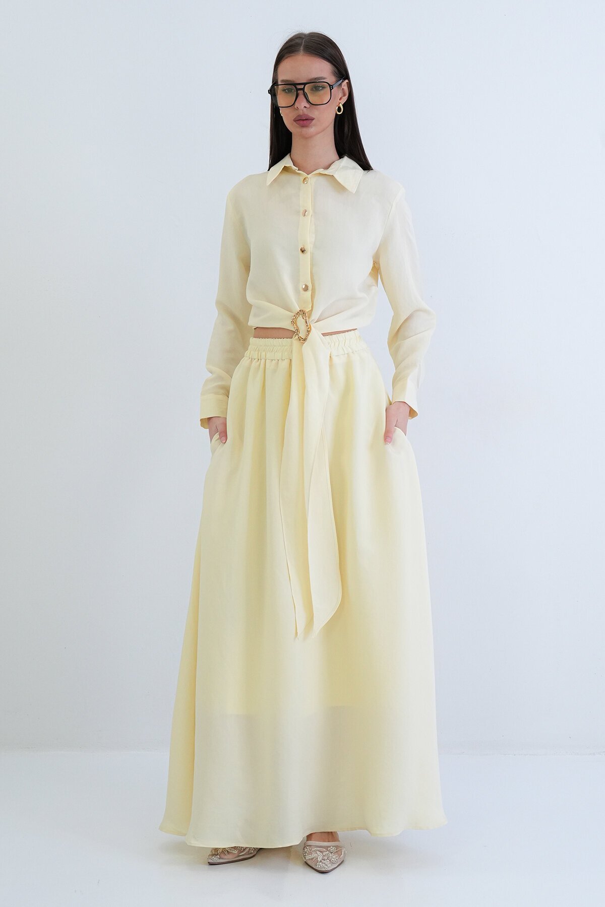 Toka Detaylı Gömlek Ve Beli Lastikli Etek Takım