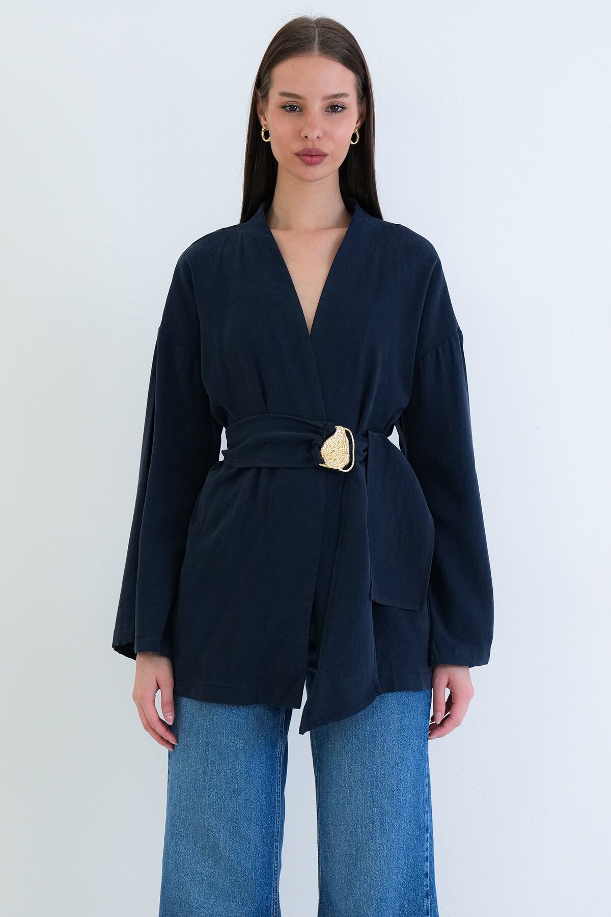 Toka Detaylı Kuşaklı Ceket