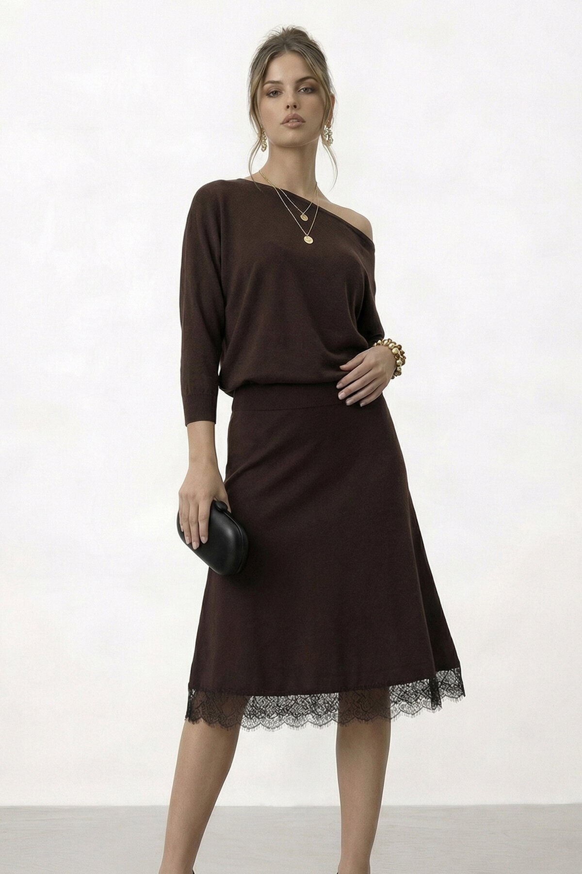 Uzun Kol Dantel Detaylı Mini Elbise