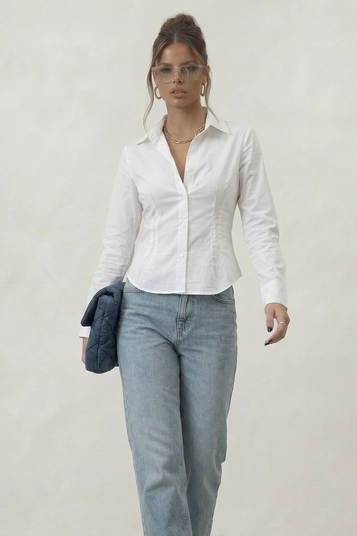 Uzun Kollu Dar Kesim Gömlek