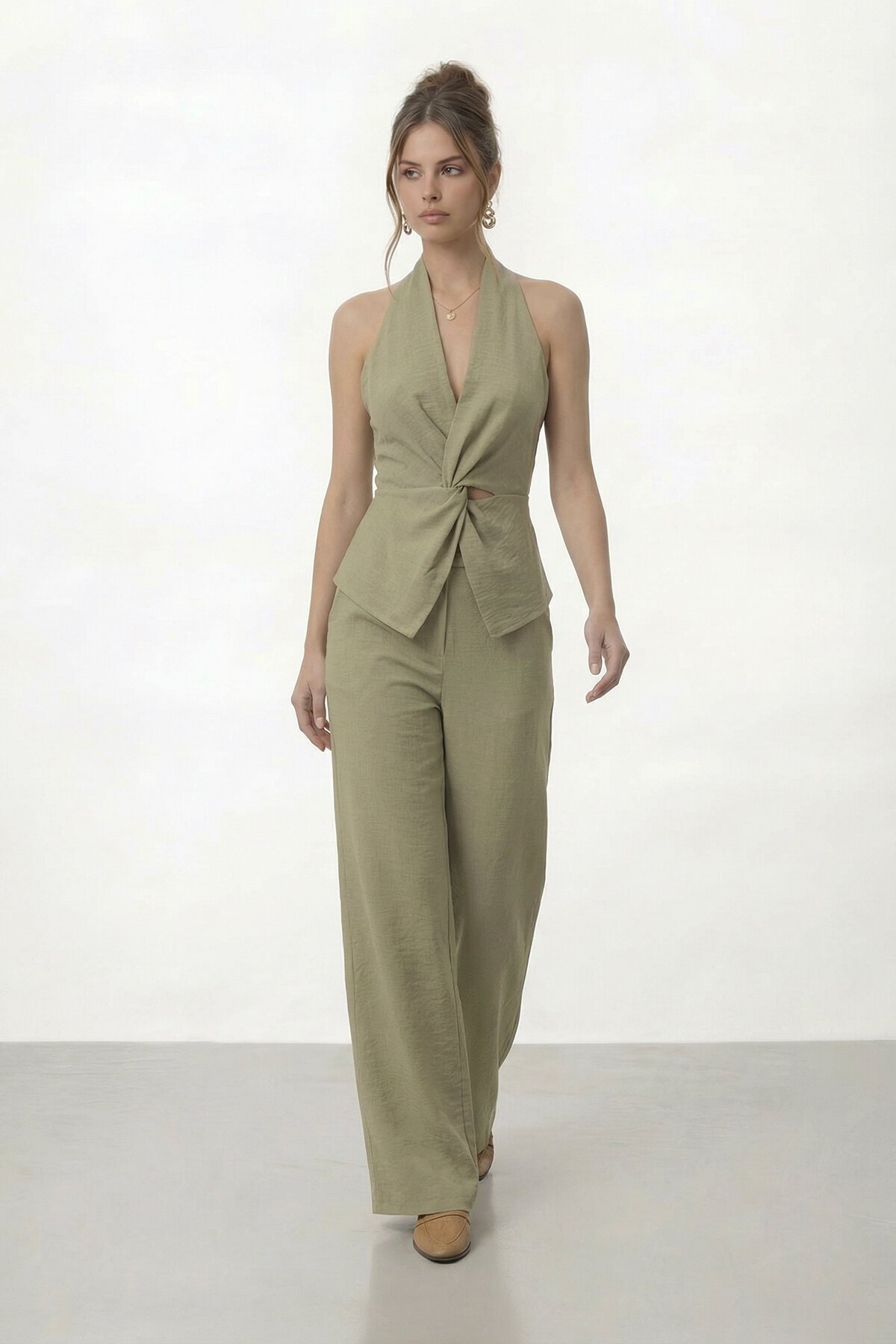 V Yaka Bel Detaylı Bluz Ve Pantolon Takım