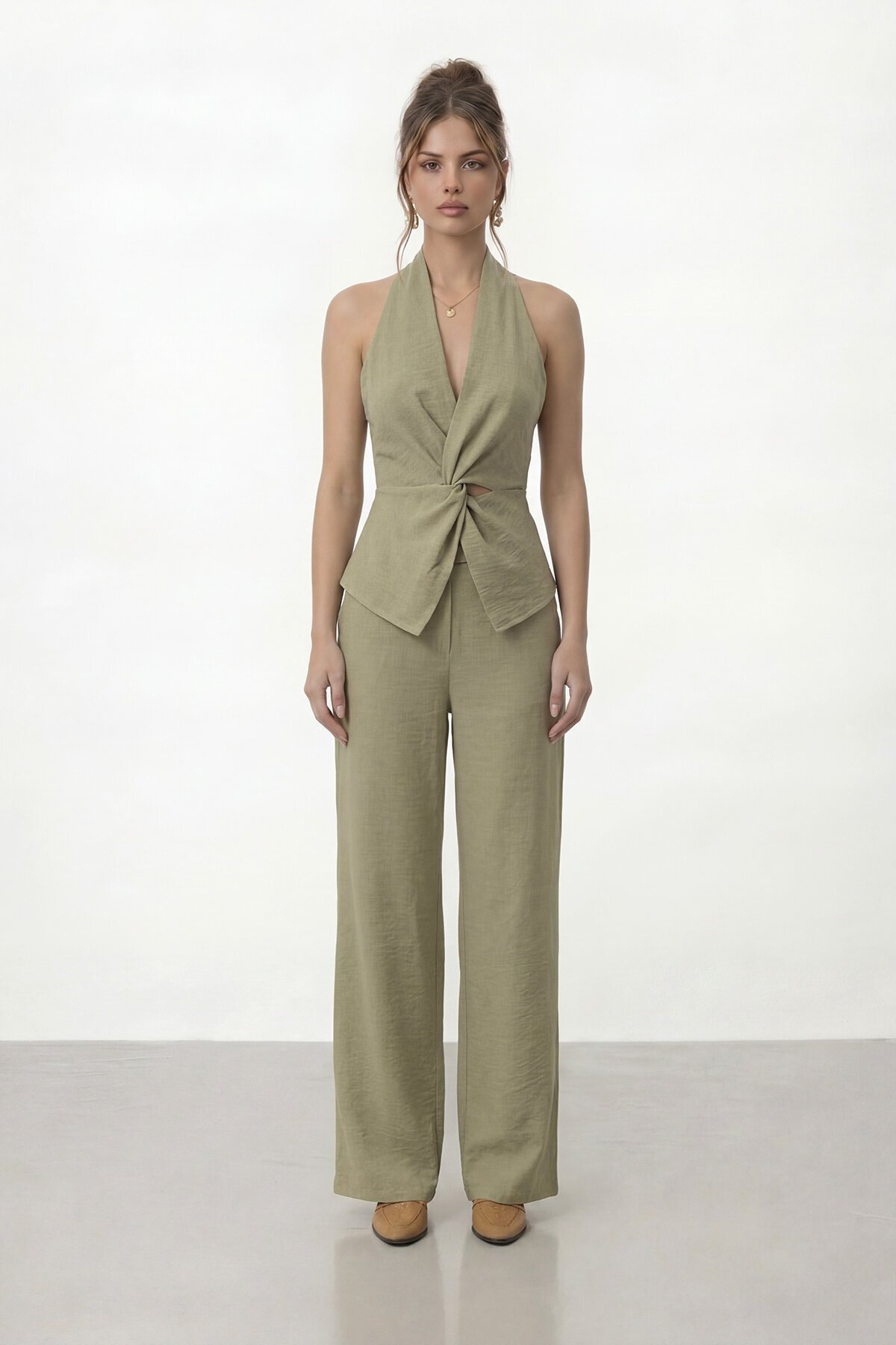 V Yaka Bel Detaylı Bluz Ve Pantolon Takım