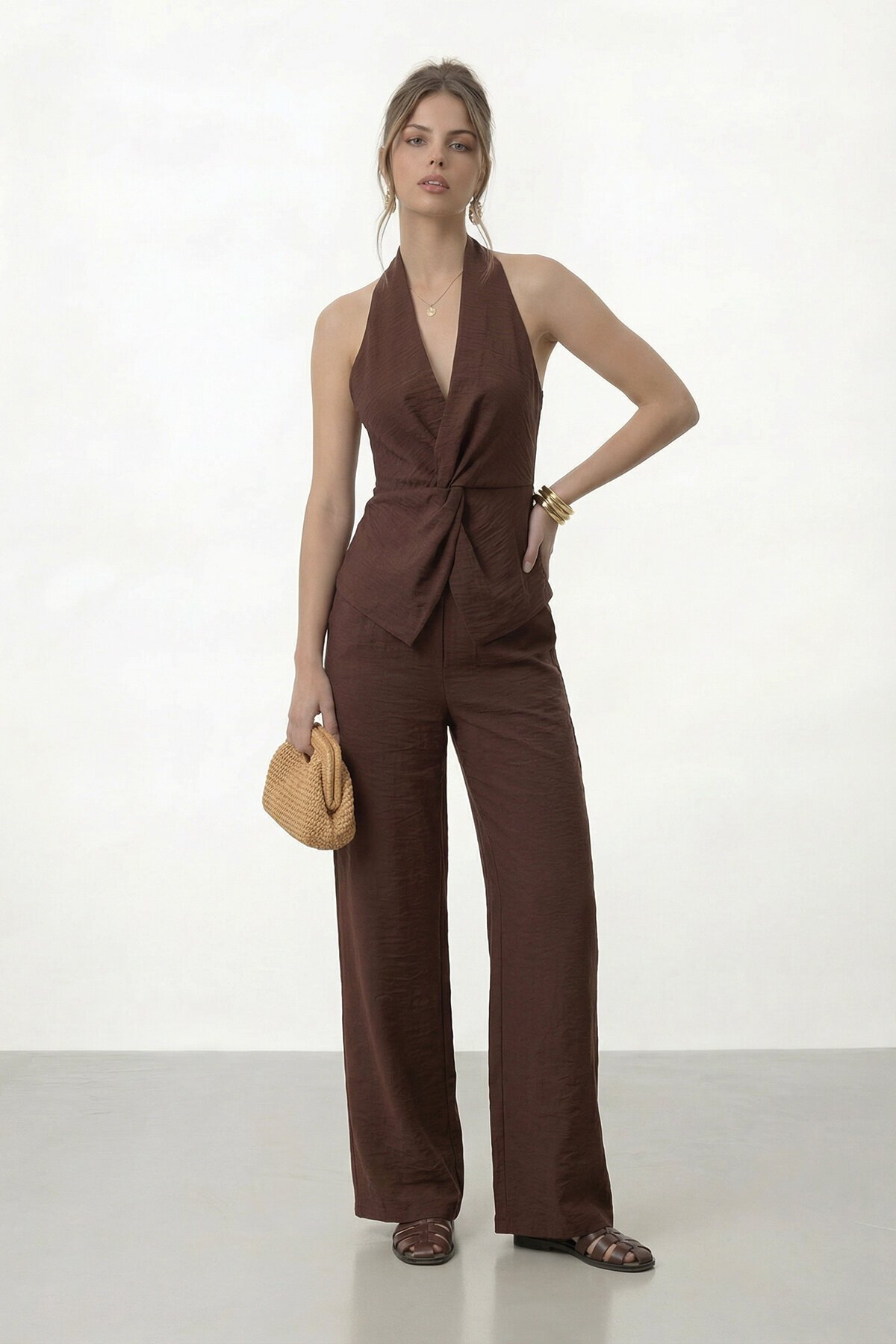 V Yaka Bel Detaylı Bluz Ve Pantolon Takım