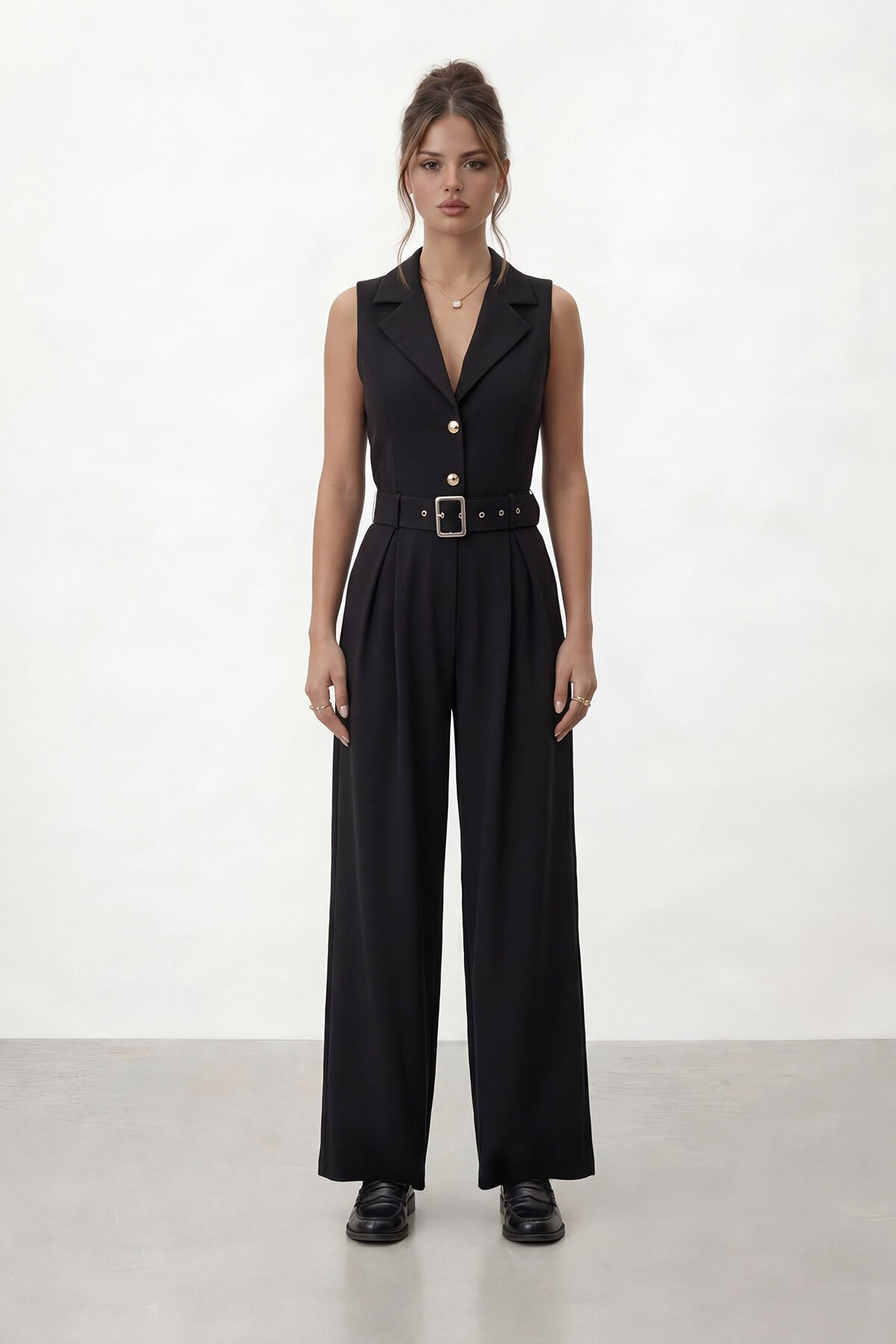 V  Yaka Düğmeli Kemerli Geniş Paça Tulum