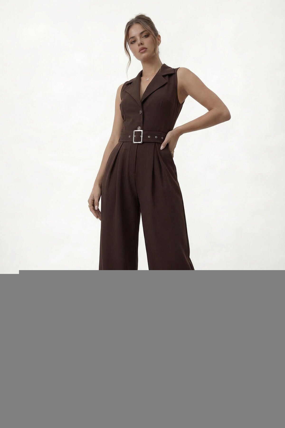 V  Yaka Düğmeli Kemerli Geniş Paça Tulum