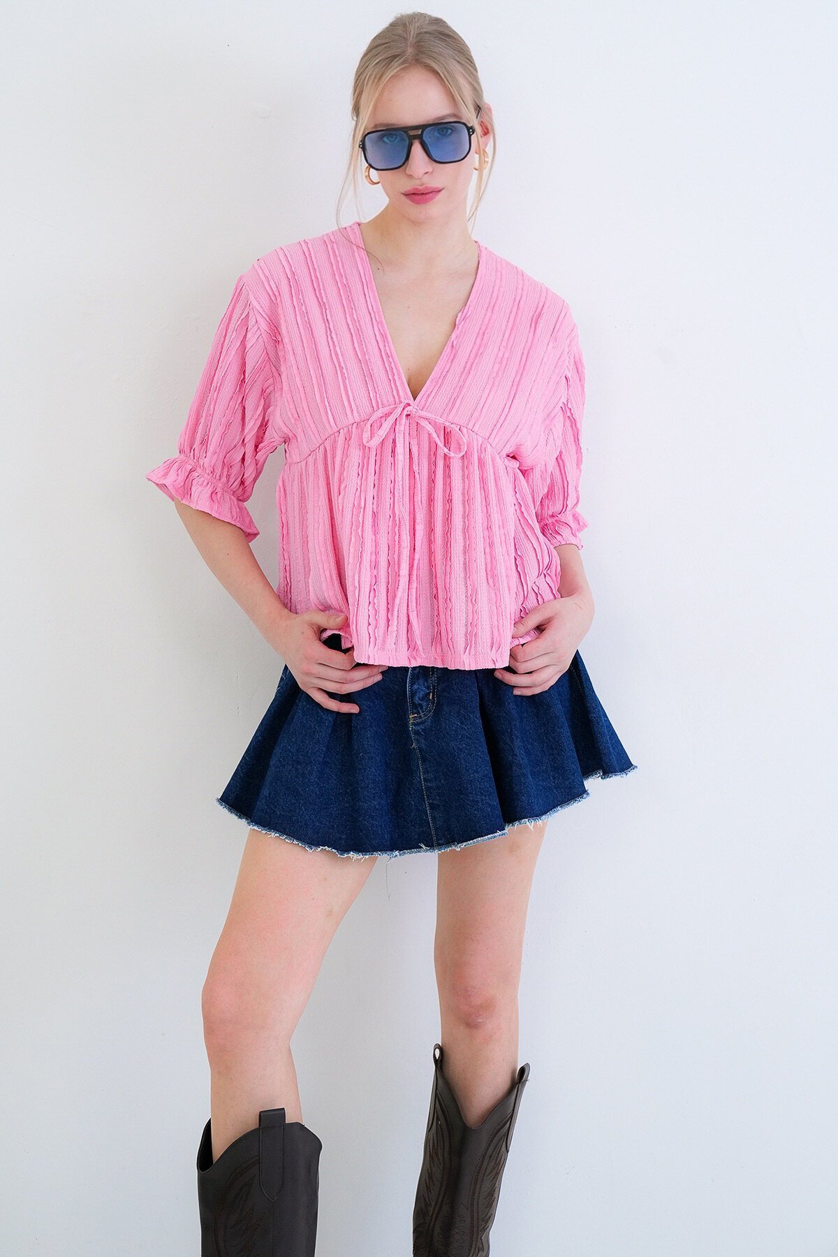 V Yaka Truvakar Kol Lastikli Fırfır Kumaş Bluz