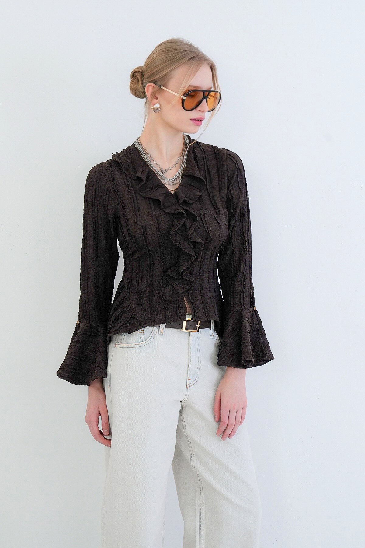 V Yaka Volanlı İspanyol Kol Fırfır Bluz