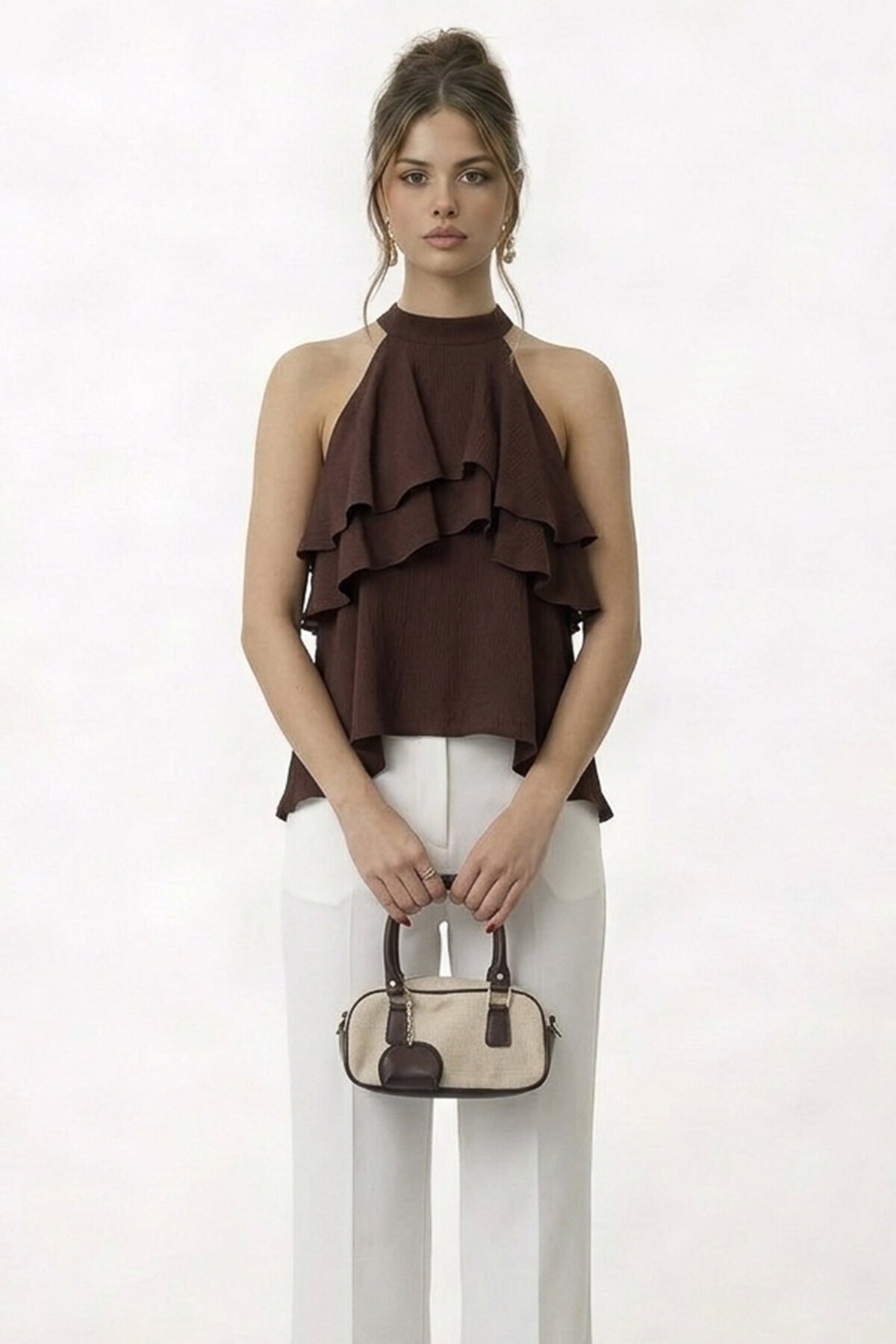 Volan Detaylı Asimetrik Bluz