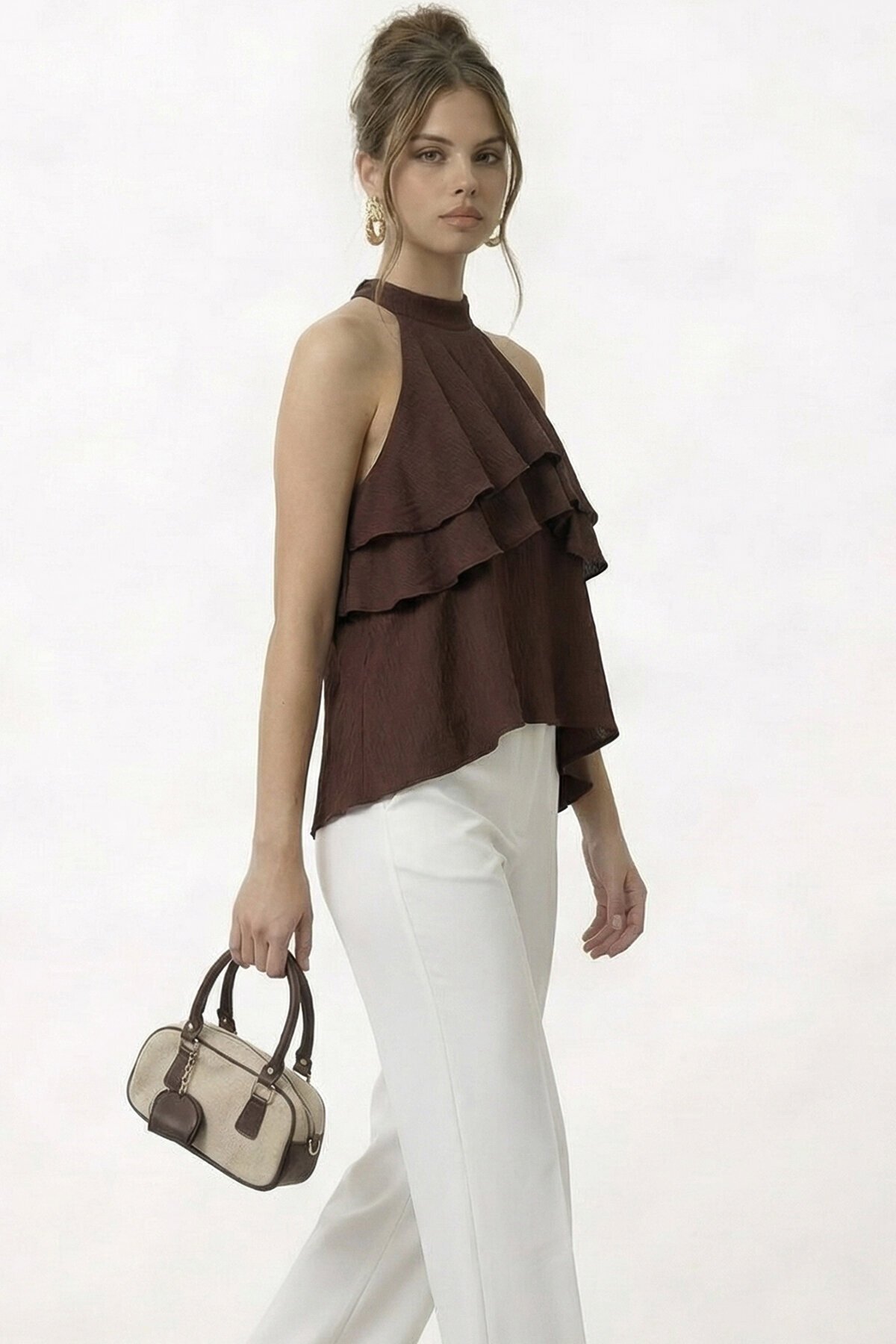 Volan Detaylı Asimetrik Bluz