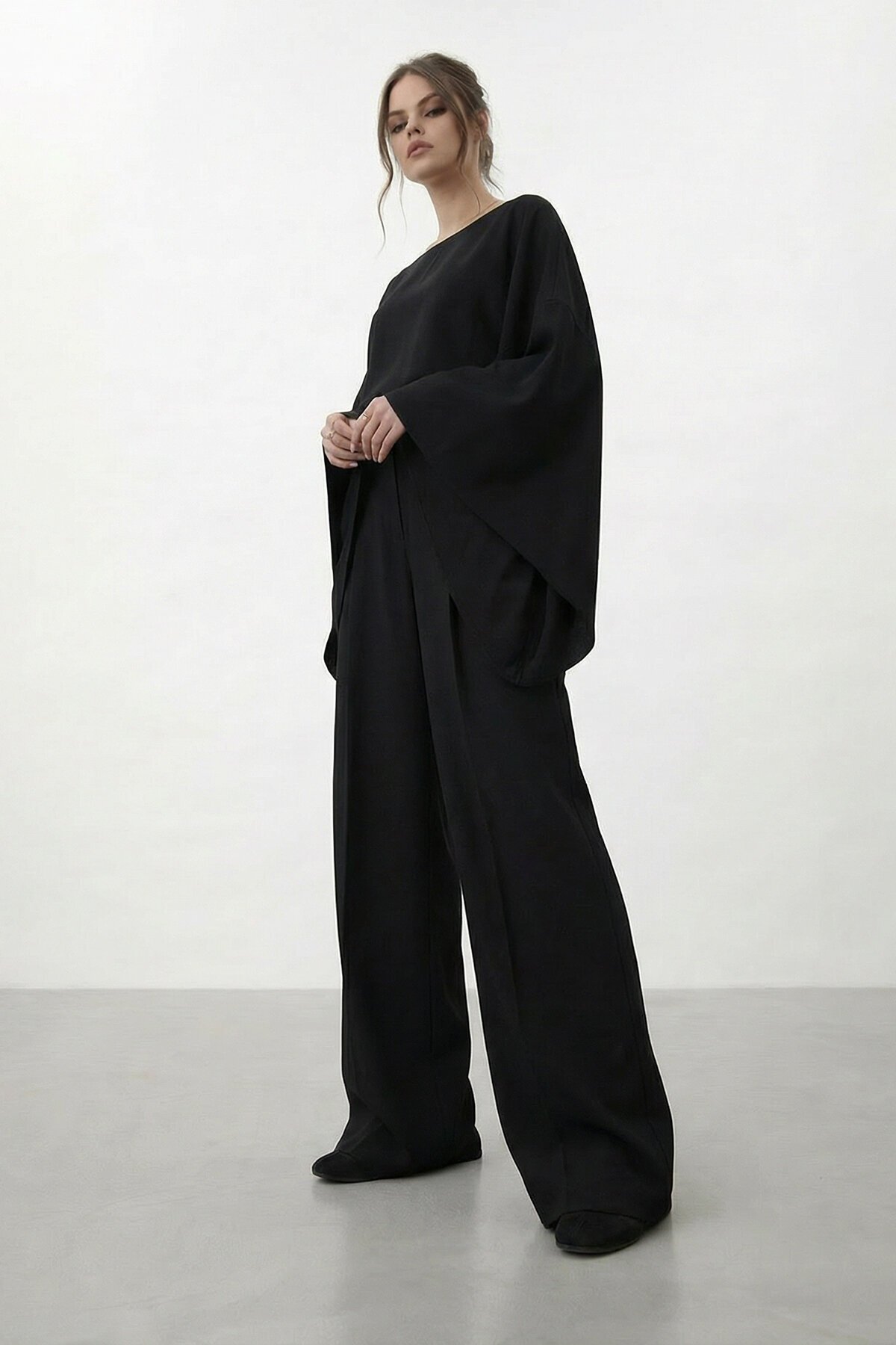 Yarasa Kol Bisiklet Yaka Bel Bol Paça Takım