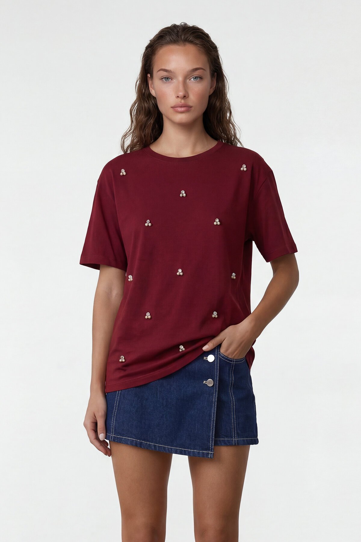 Bisiklet Yaka Oversize İnci Ve Taş İşlemeli T-Shirt