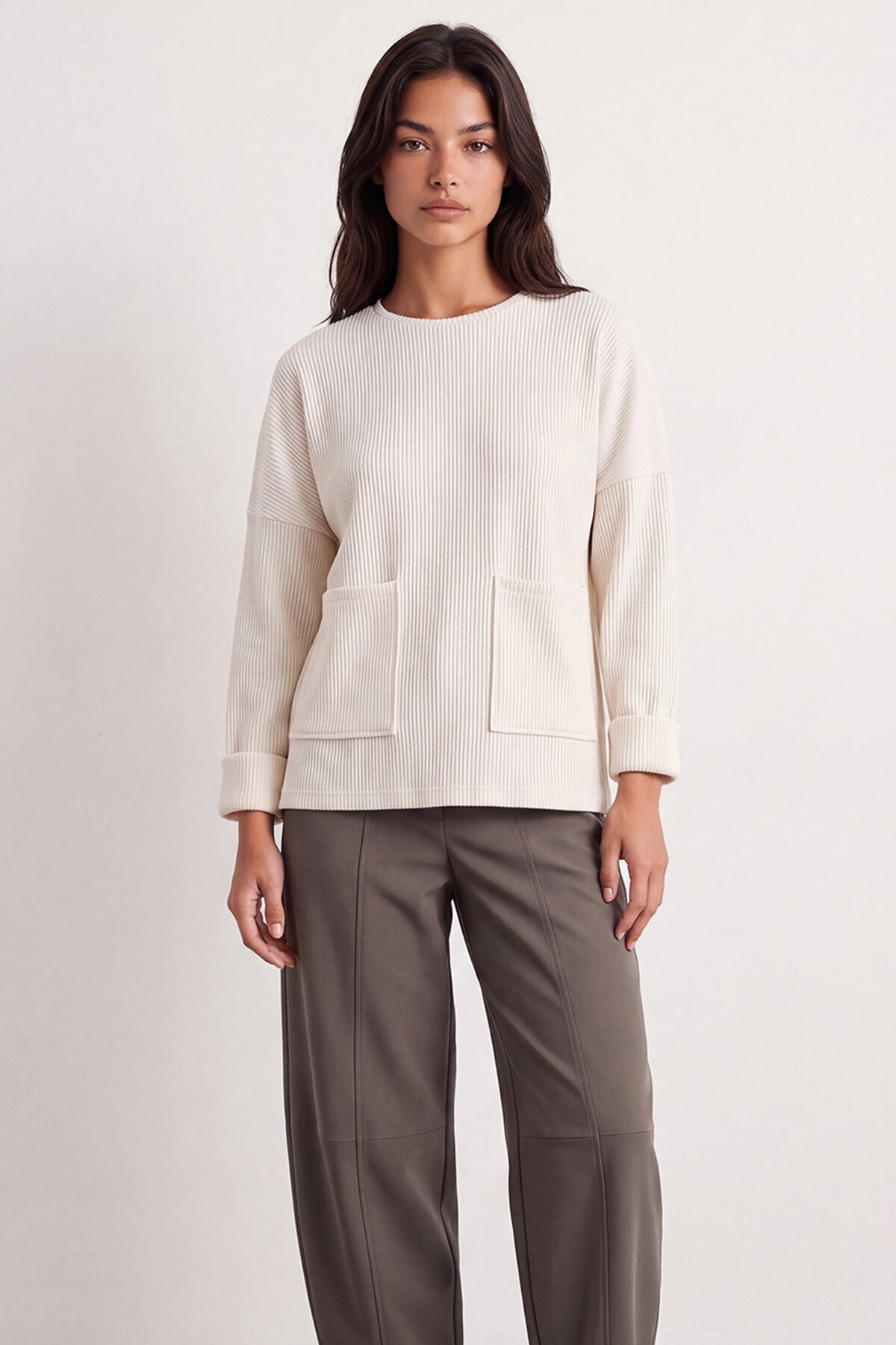Bisiklet Yaka Ters Dikişli Cep Detaylı Mevsimlik Oversize Kazak
