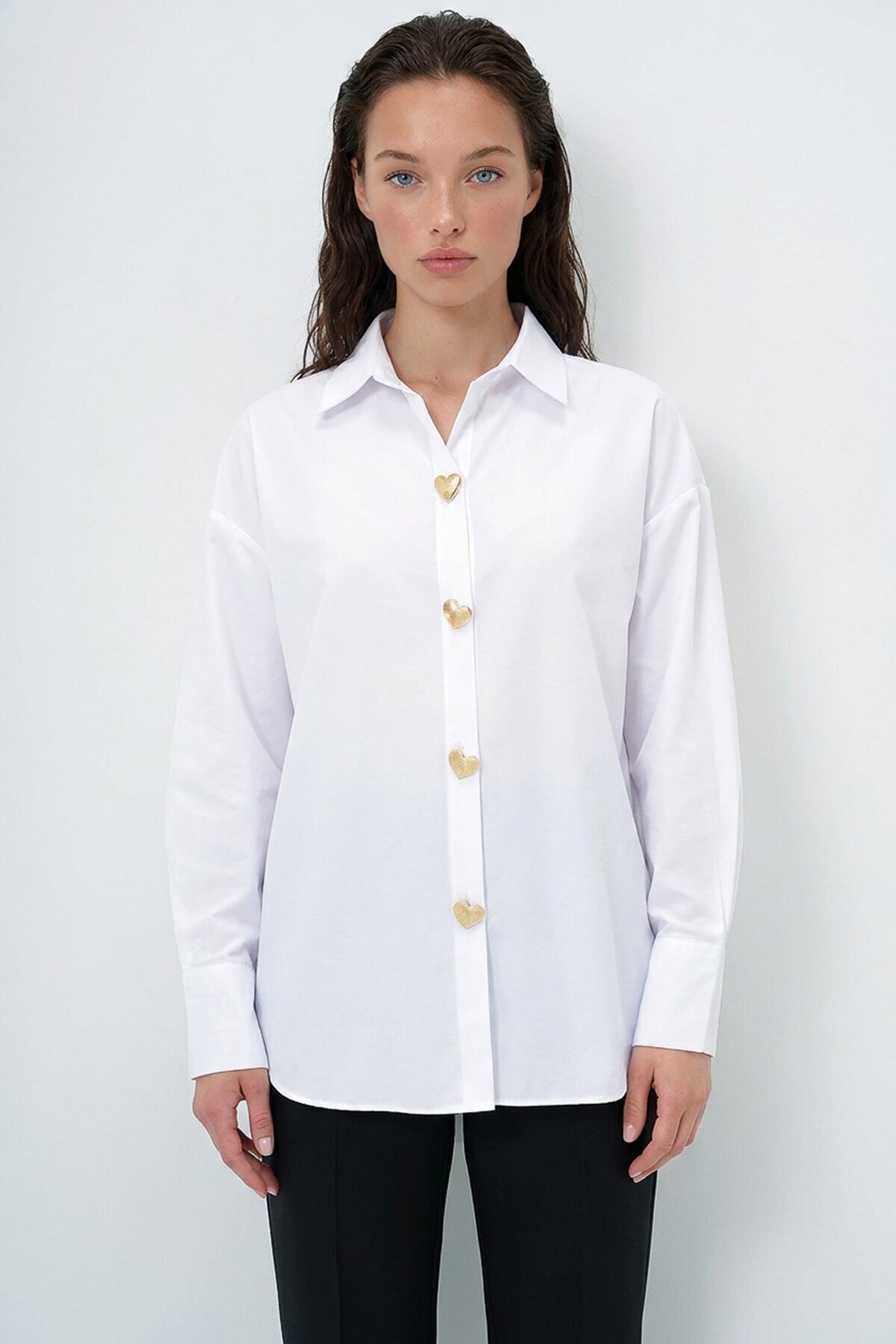 Kalp Düğmeli Oversize Poplin Gömlek