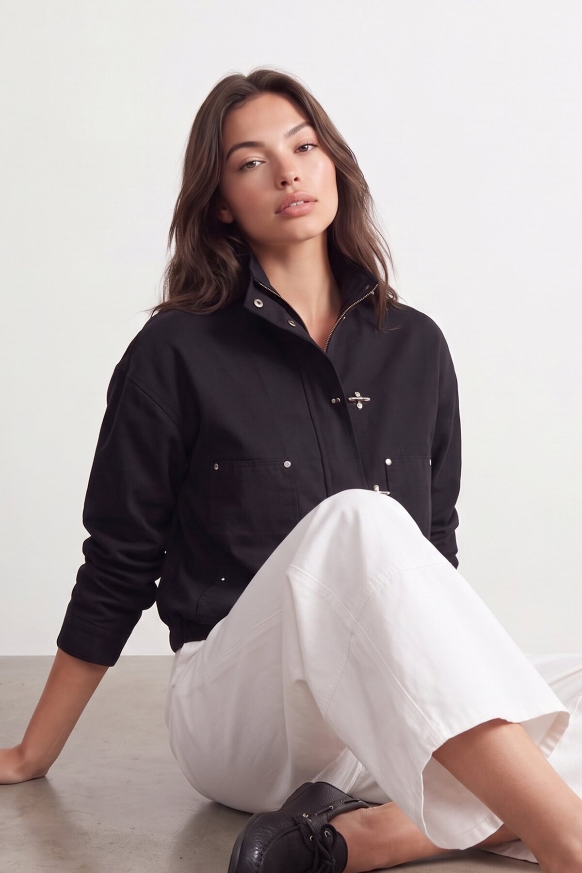 Metal Detaylı Gabardin Ceket