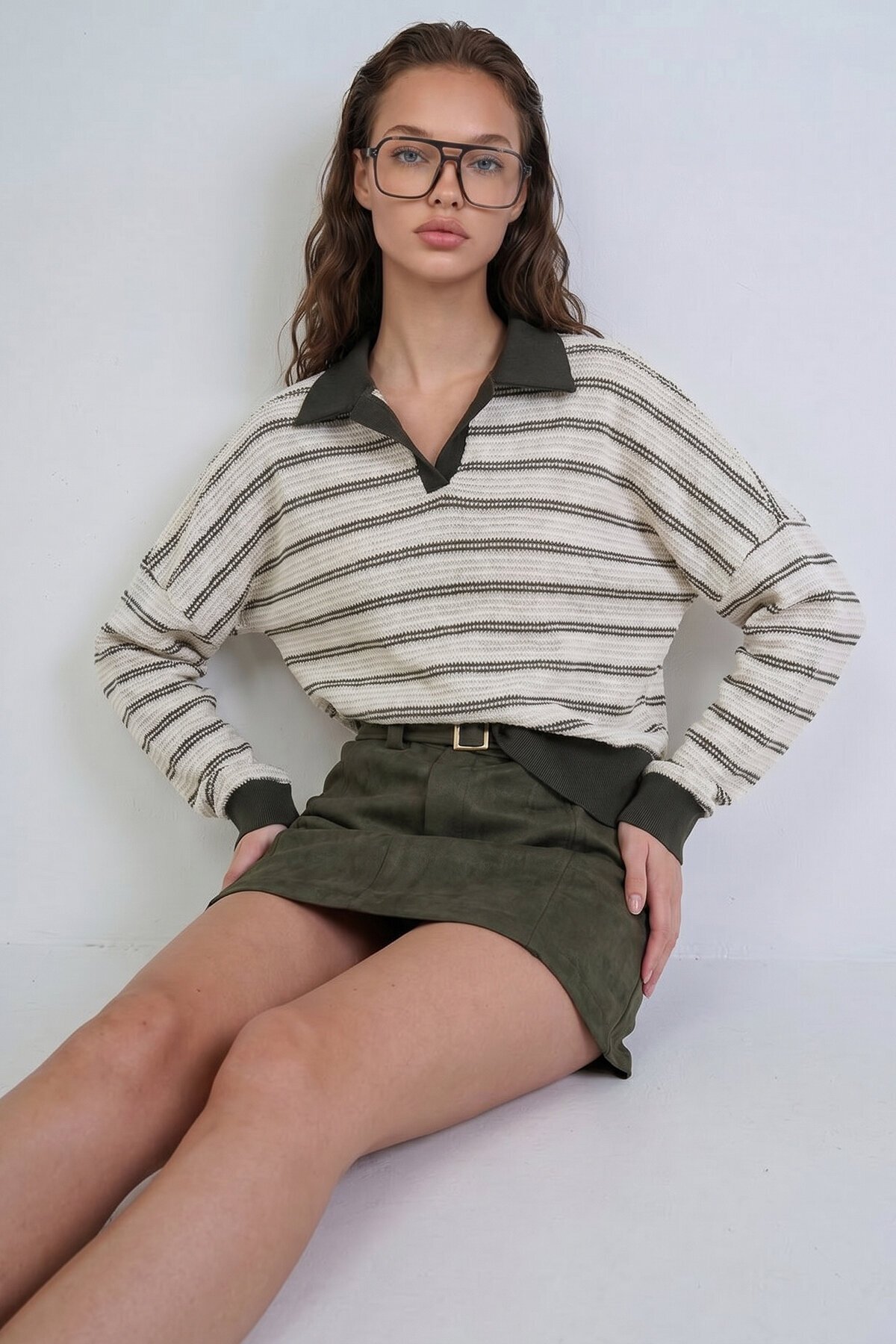 Polo Yaka Renk Bloklu Oversize Sweatshırt